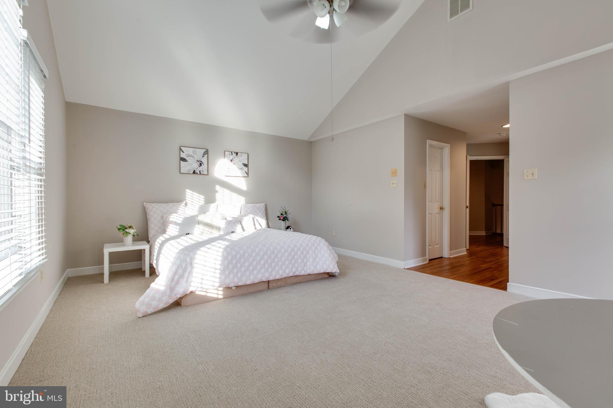 TEMORA MANOR - Residential
