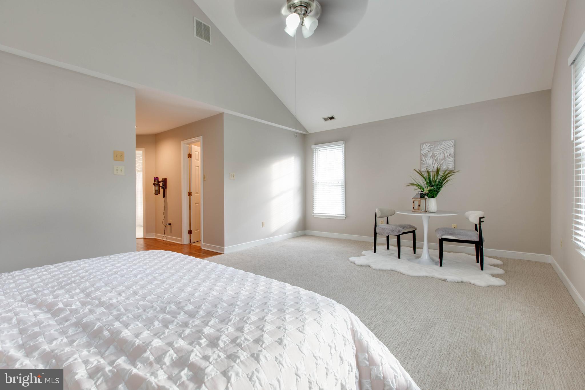 TEMORA MANOR - Residential
