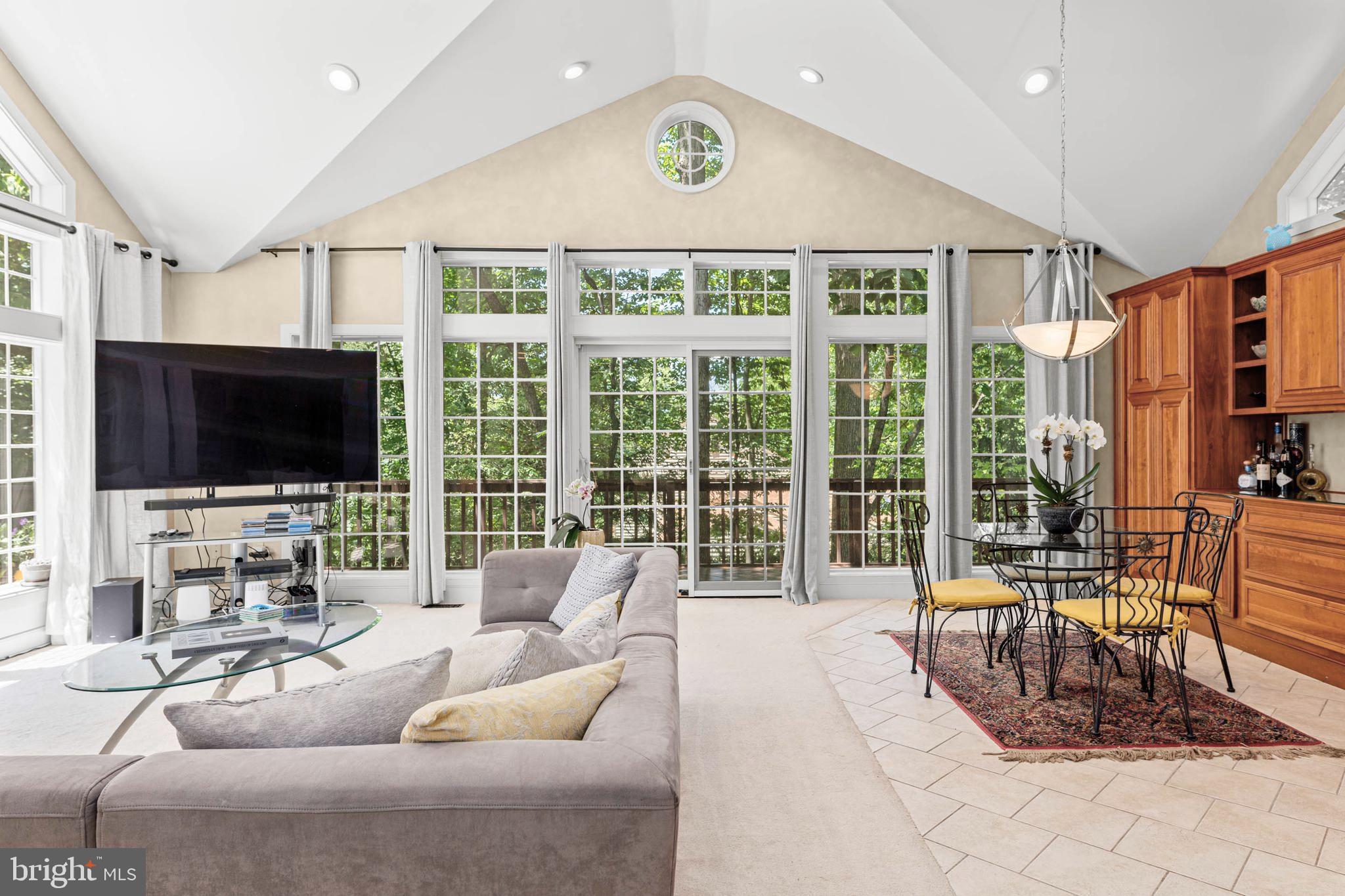 TANGLEWOOD - Residential