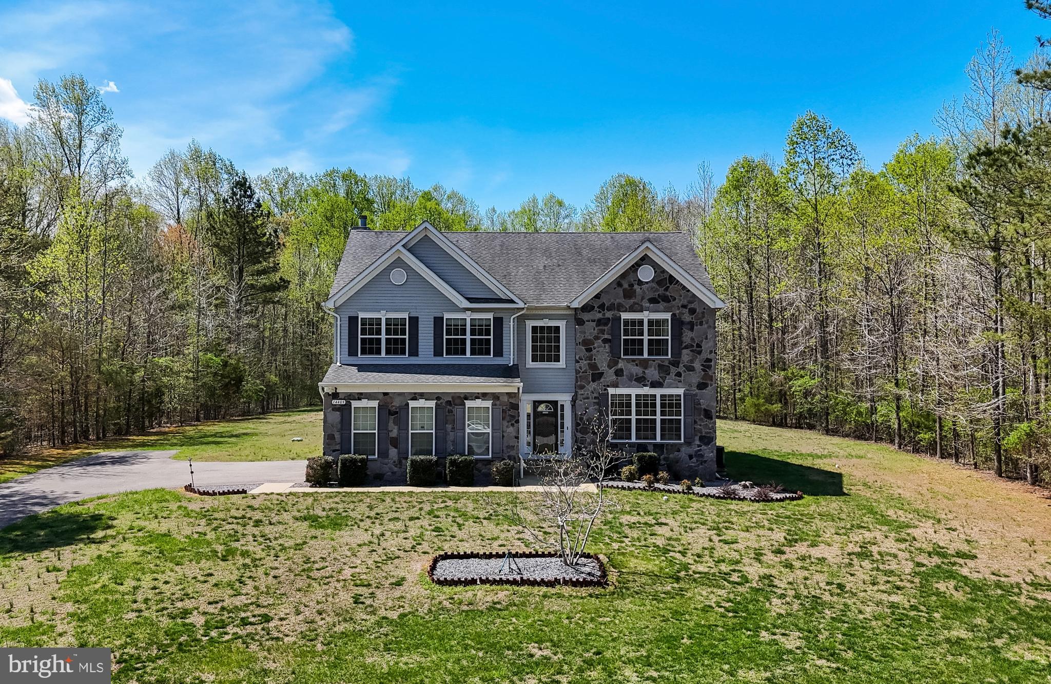 COACHMAN'S PATH - Residential