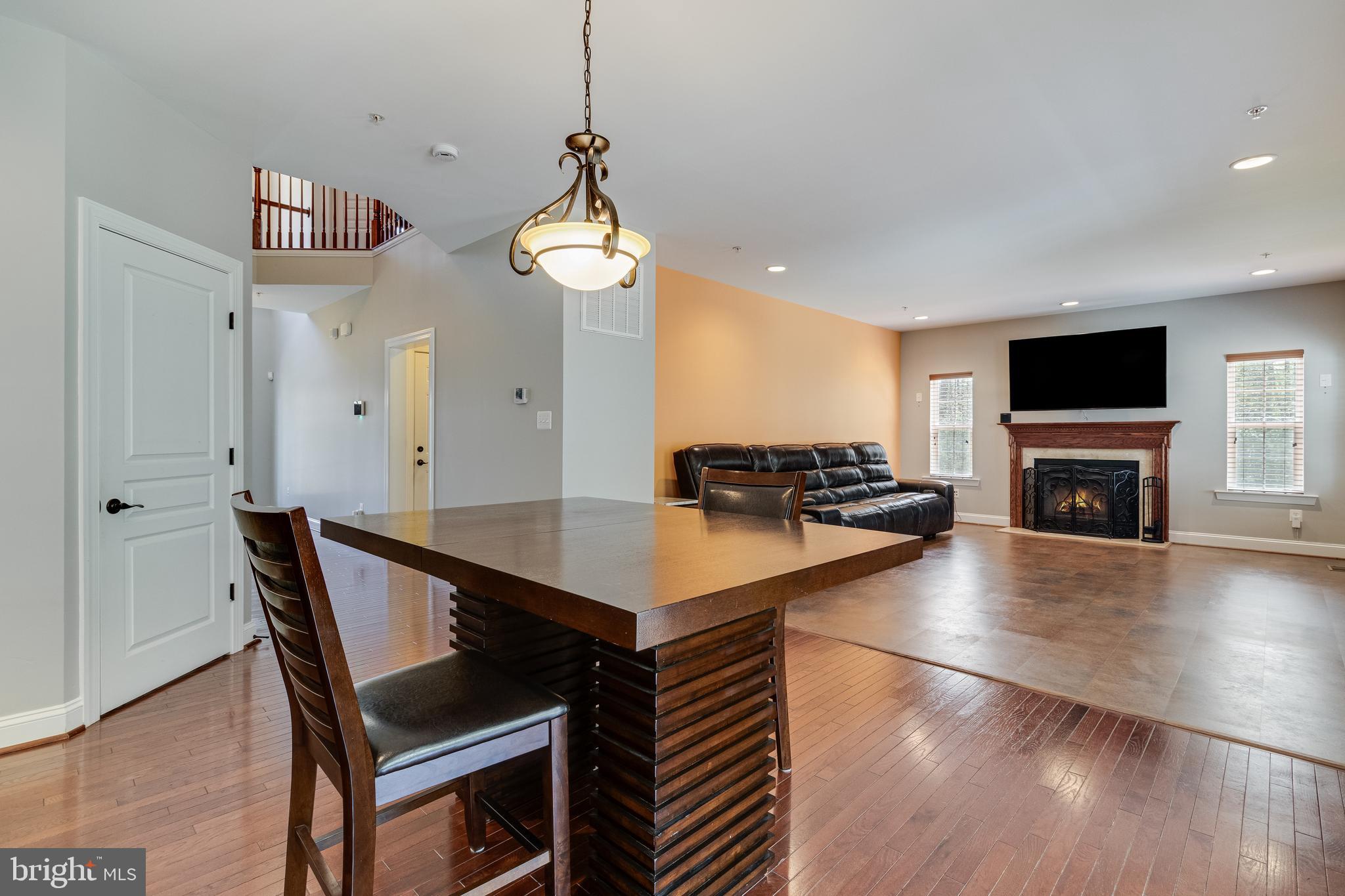 COACHMAN'S PATH - Residential