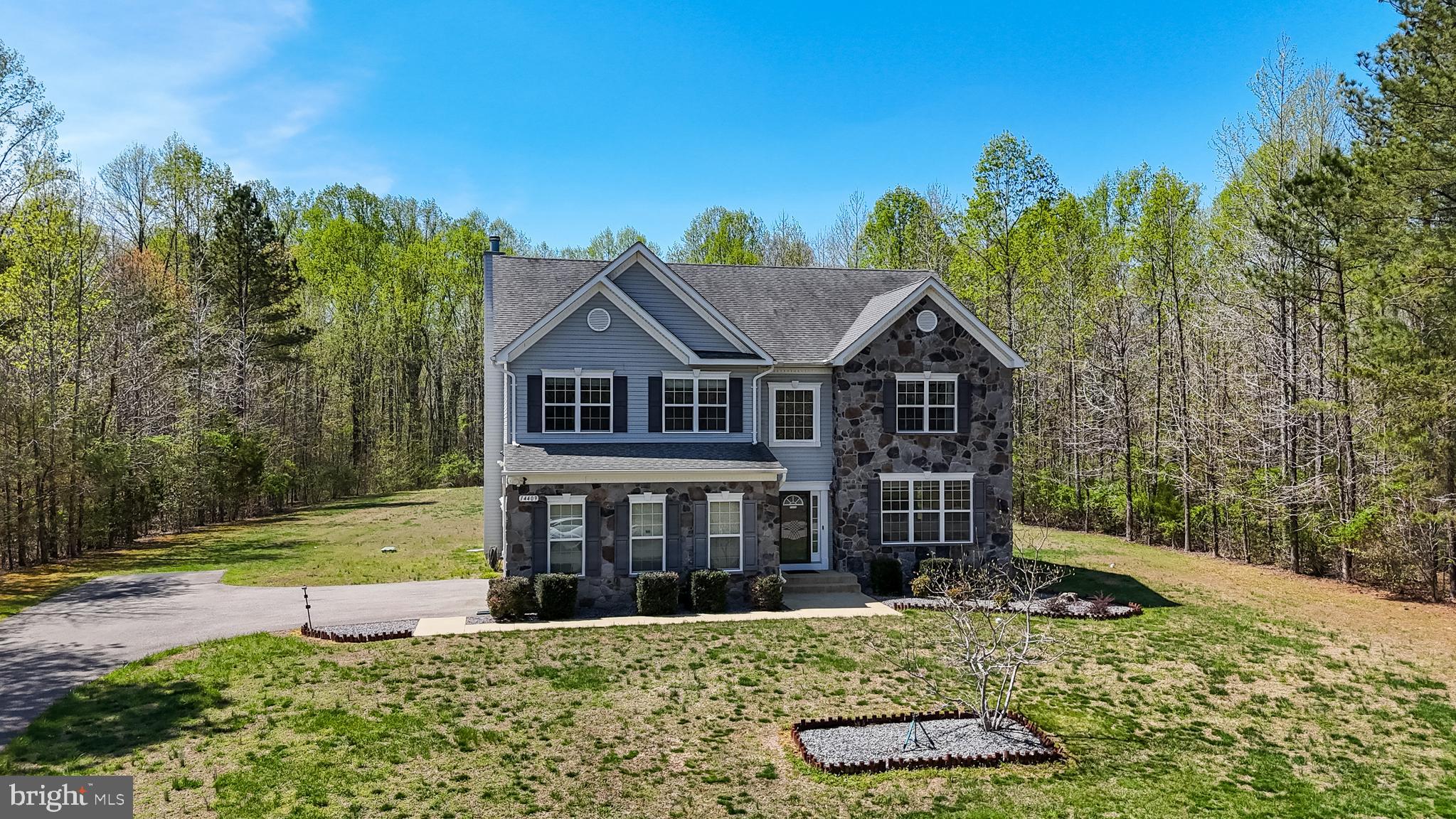COACHMAN'S PATH - Residential