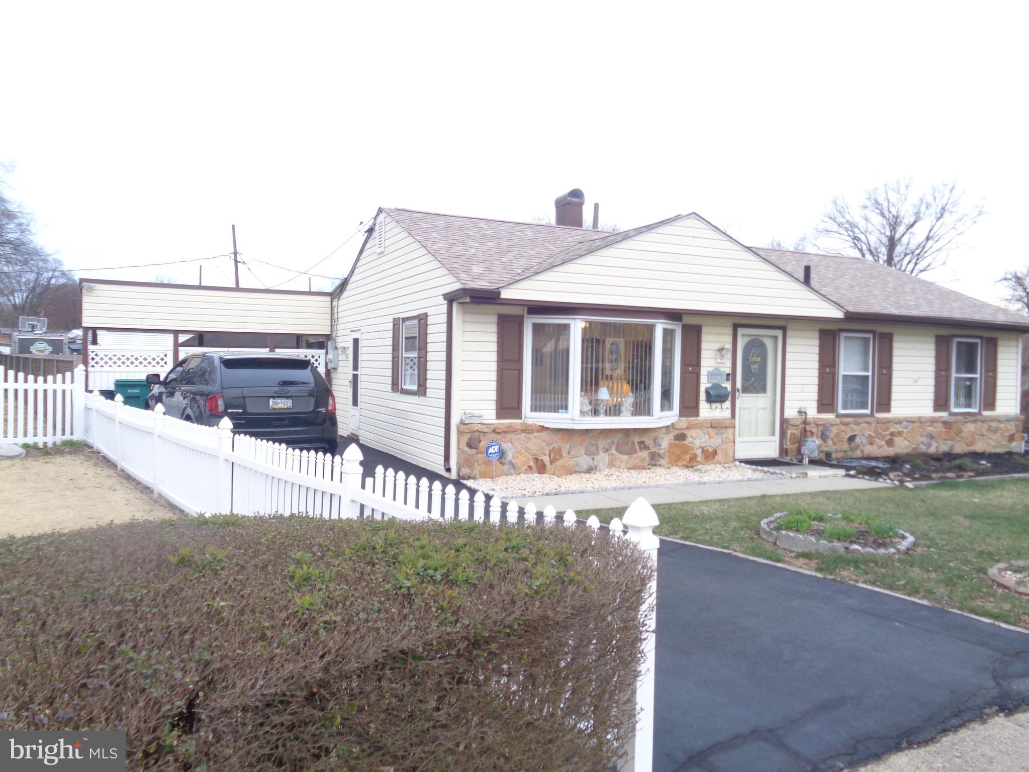 CROYDON ACRES - Residential