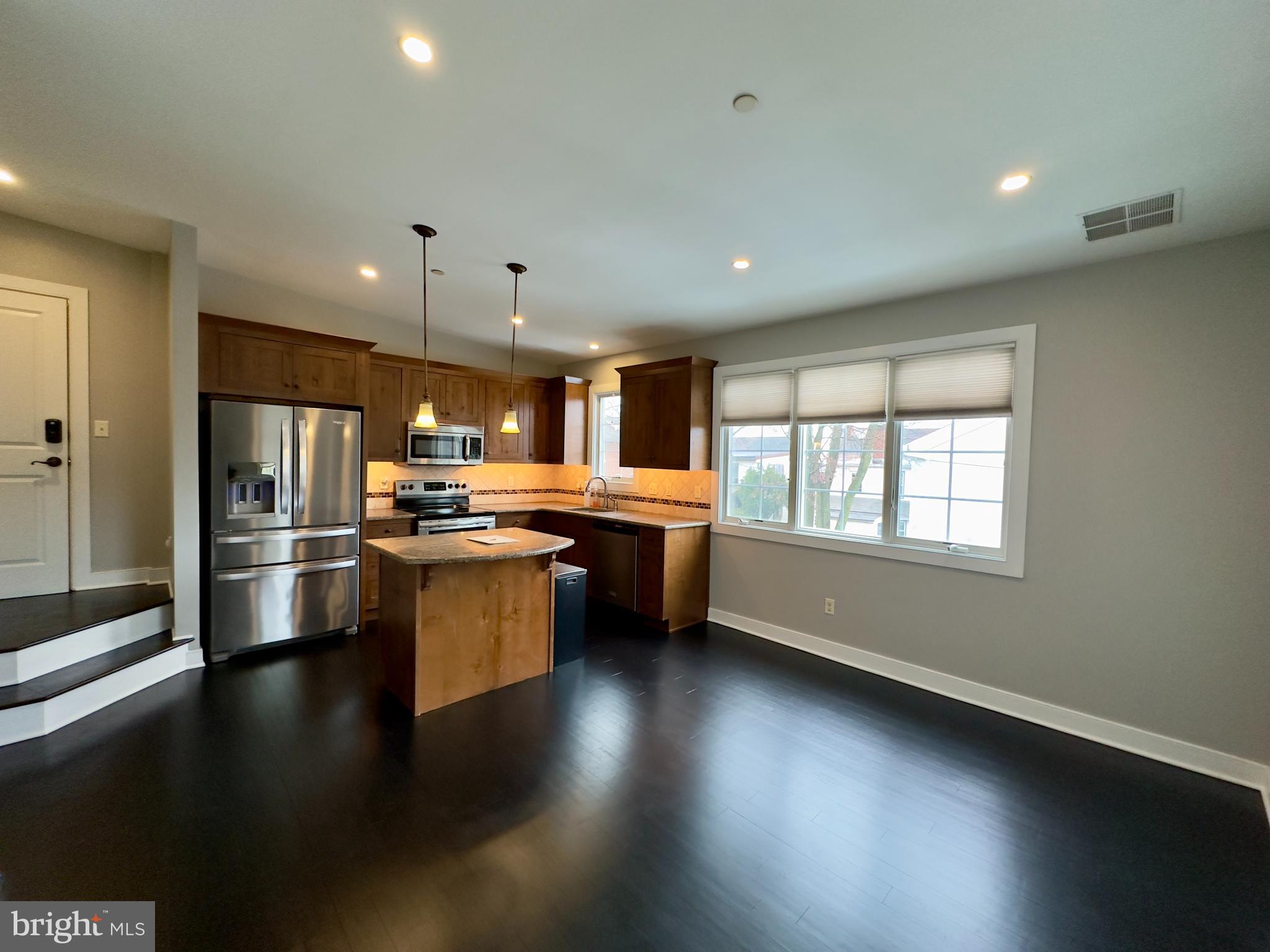 DOYLESTOWN BORO - Residential Lease