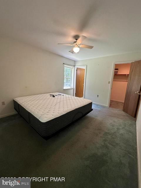 EMERALD LAKES - Residential