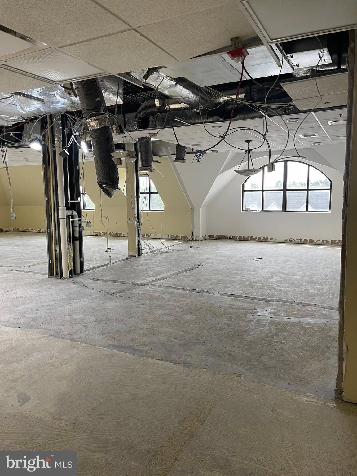 NONE AVAILABLE - Commercial Lease