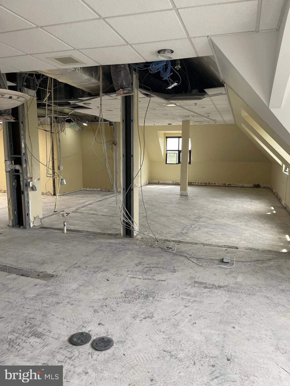 NONE AVAILABLE - Commercial Lease