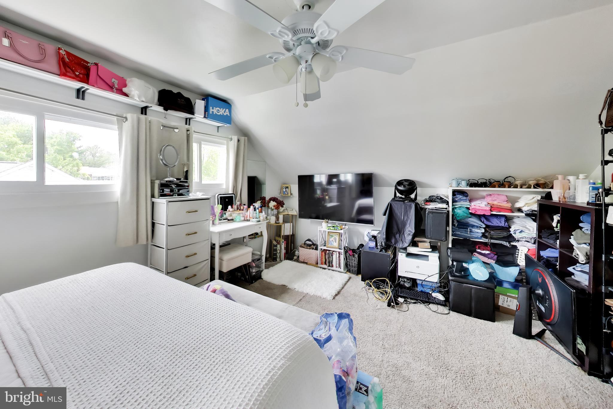 HUNGERFORD - Residential