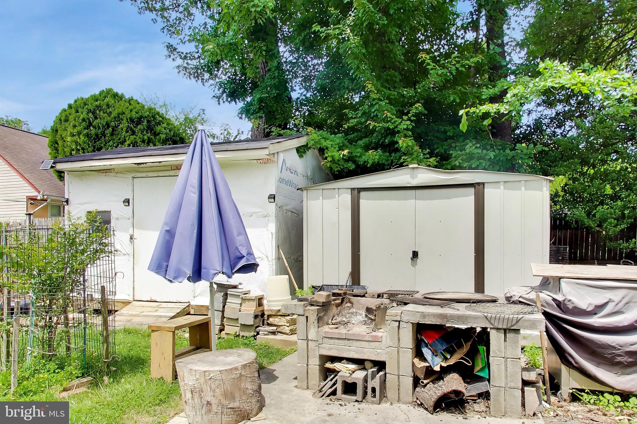 HUNGERFORD - Residential