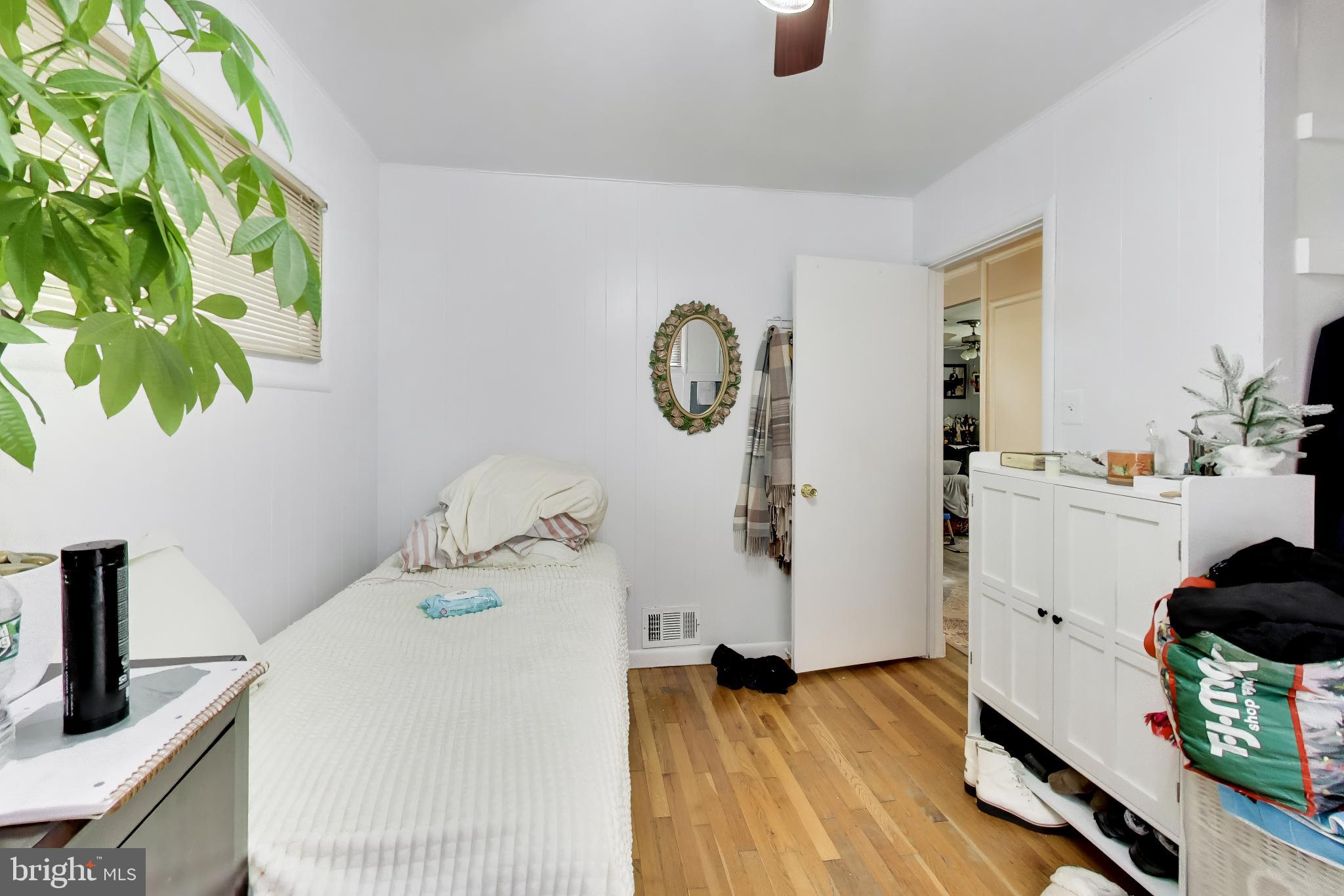 HUNGERFORD - Residential