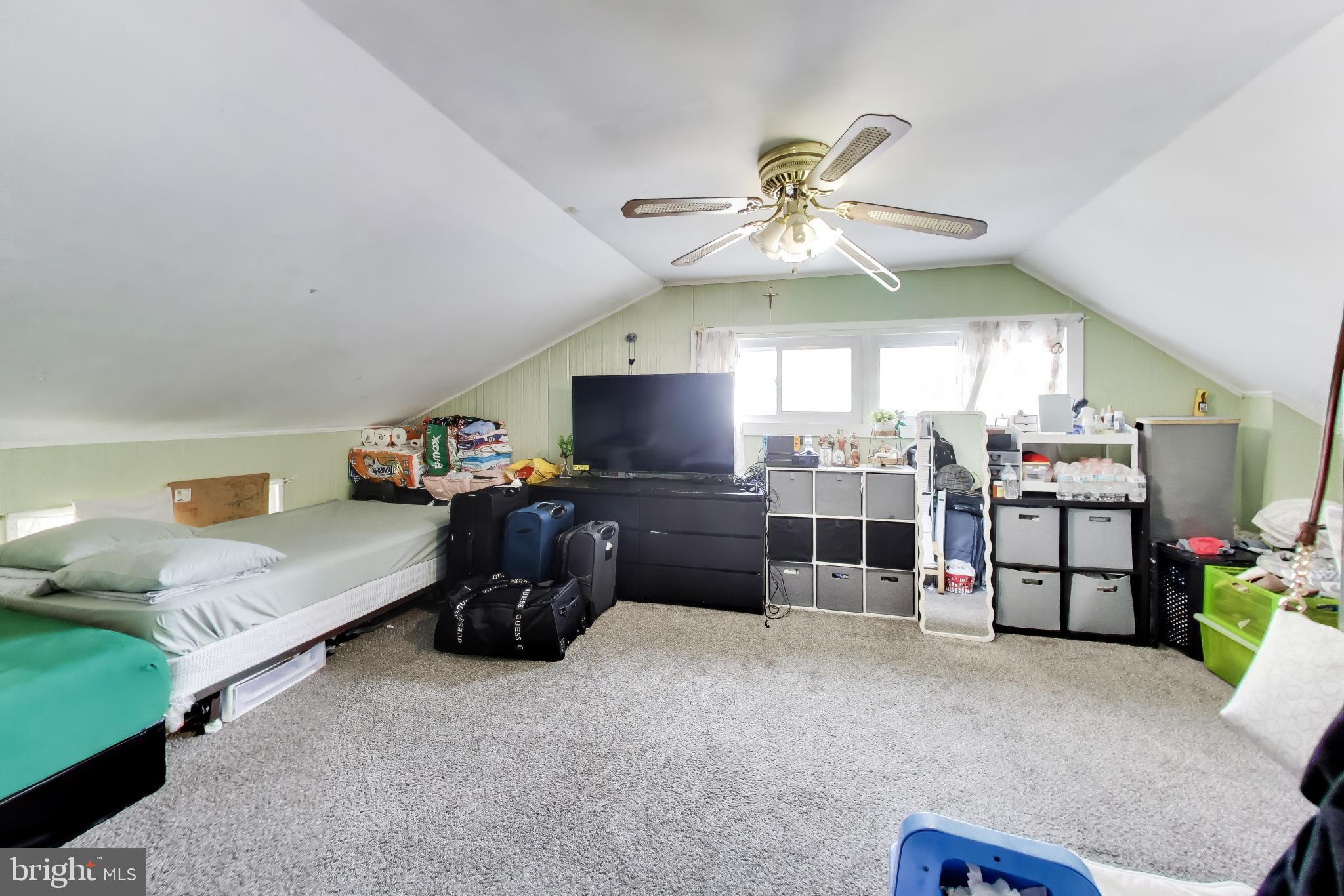 HUNGERFORD - Residential