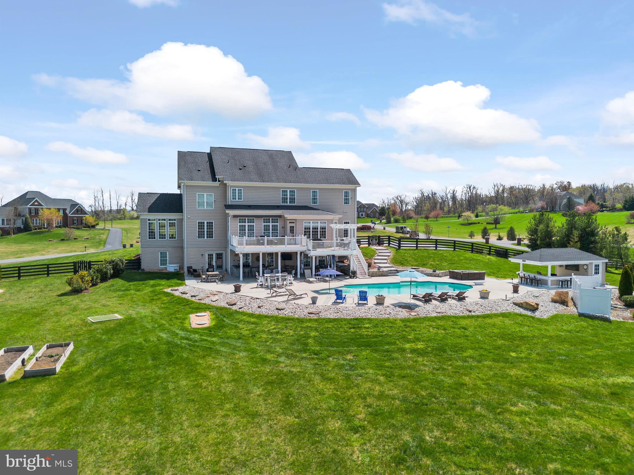 WATERFORD CREEK - Residential