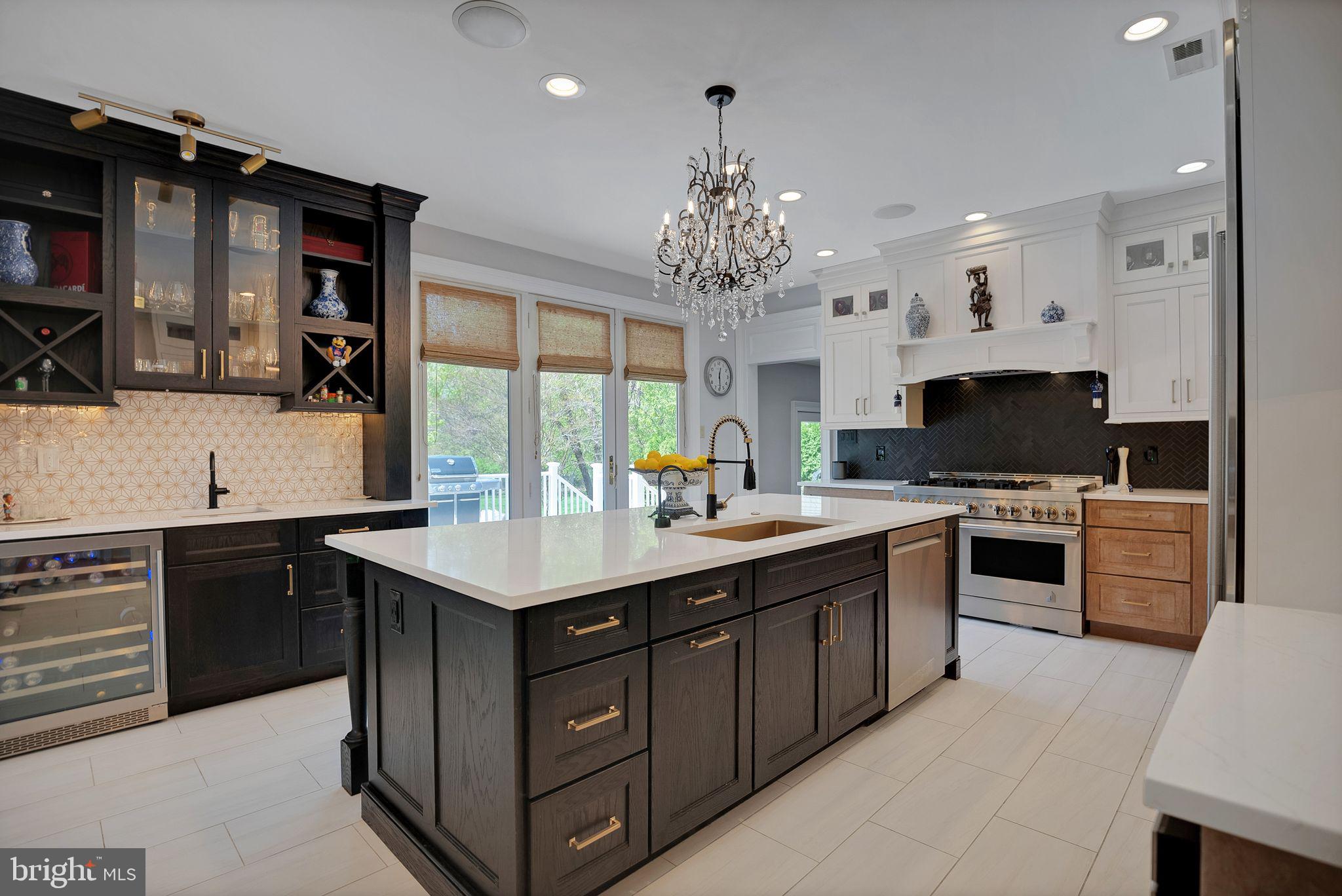 GREYSTONE - Residential