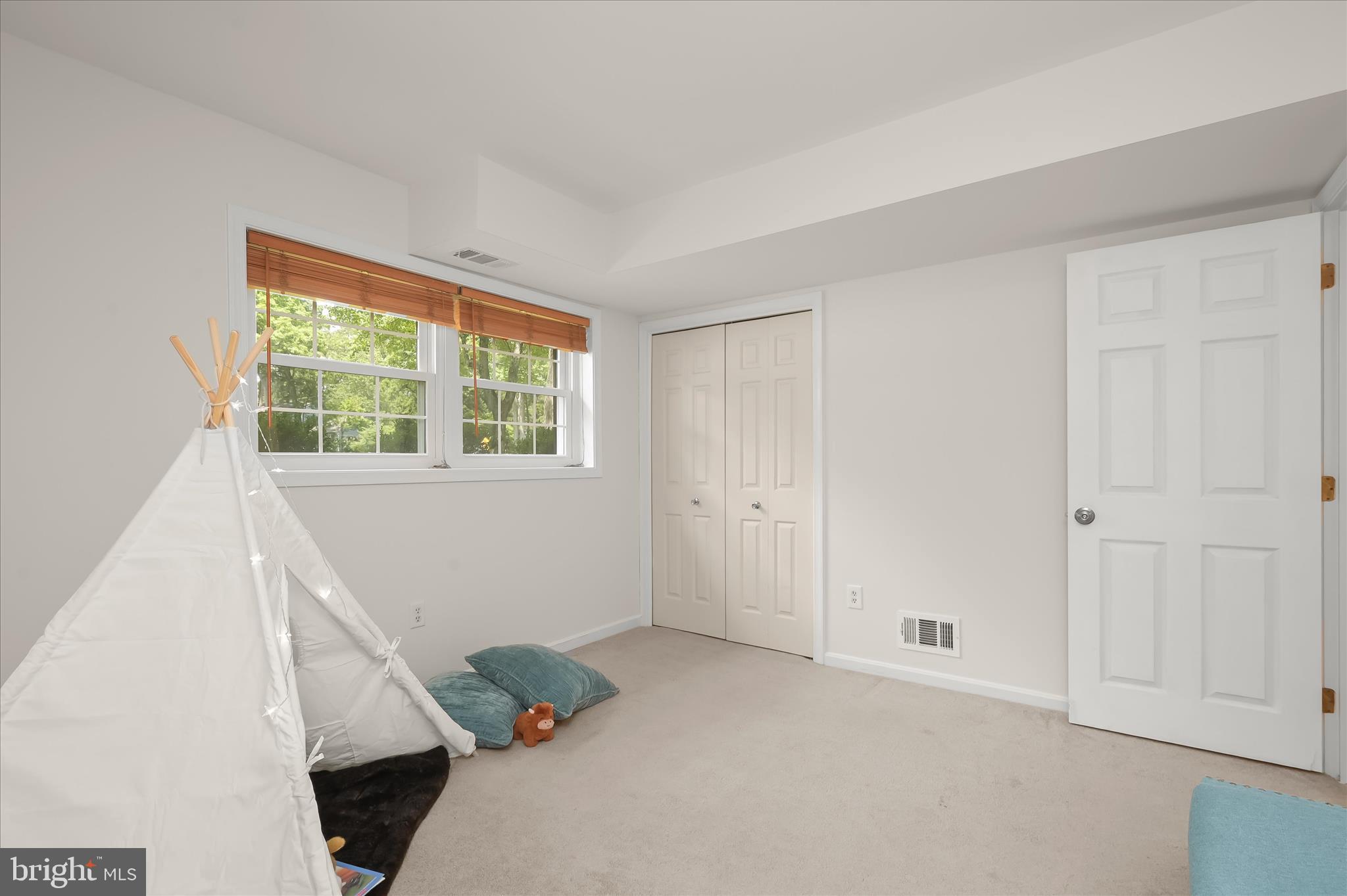 OAKLEIGH FOREST - Residential
