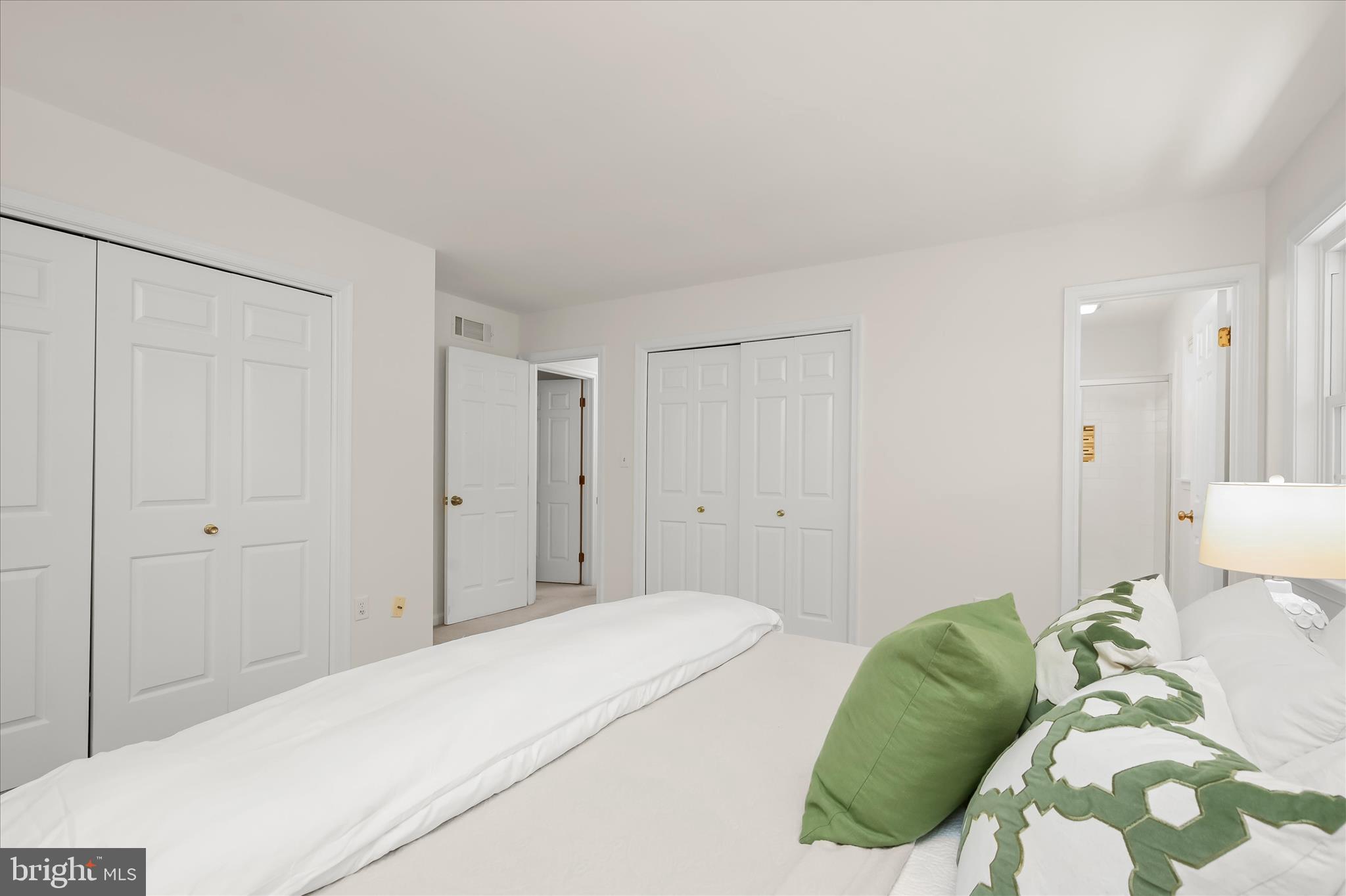OAKLEIGH FOREST - Residential