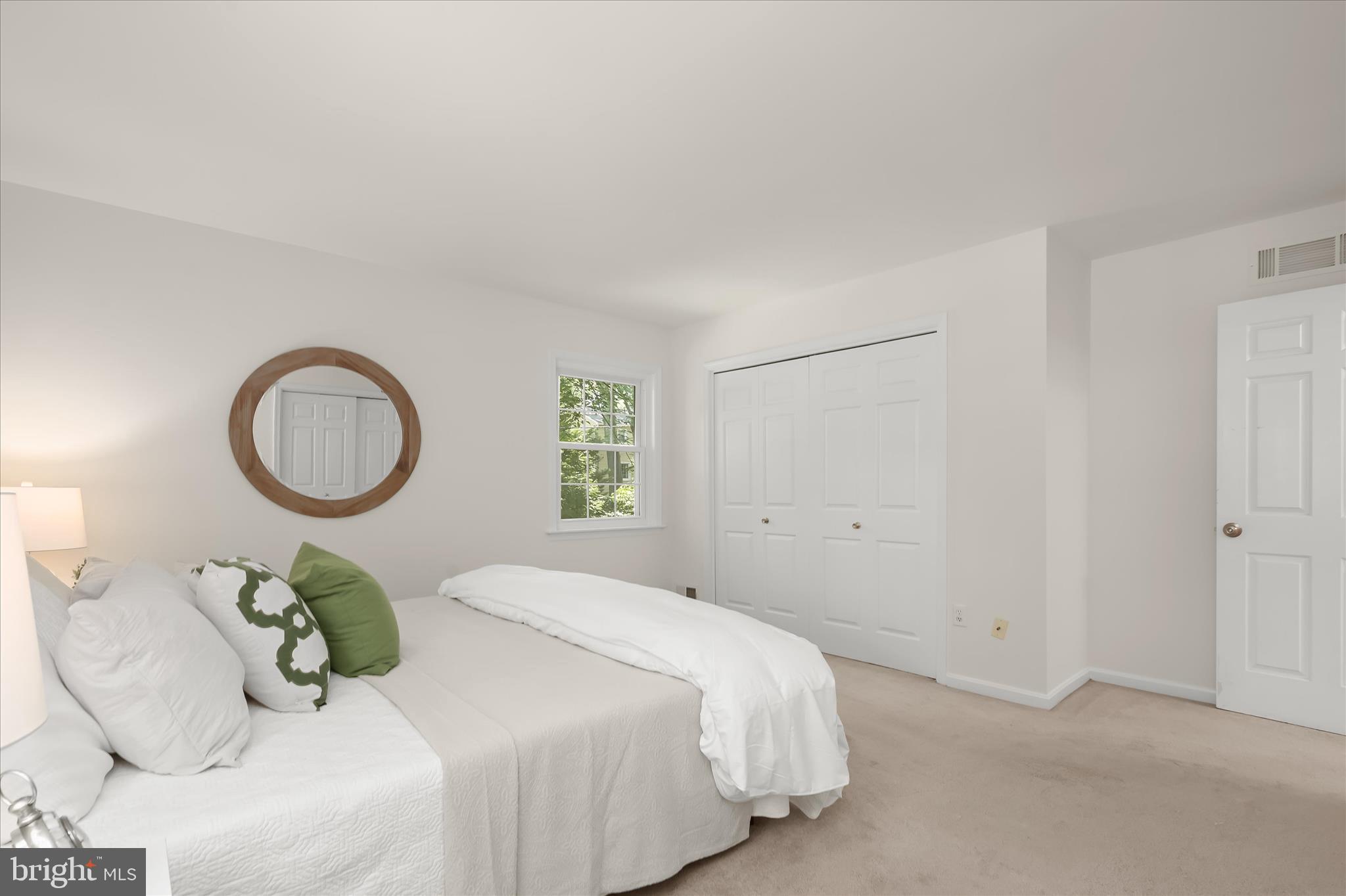 OAKLEIGH FOREST - Residential