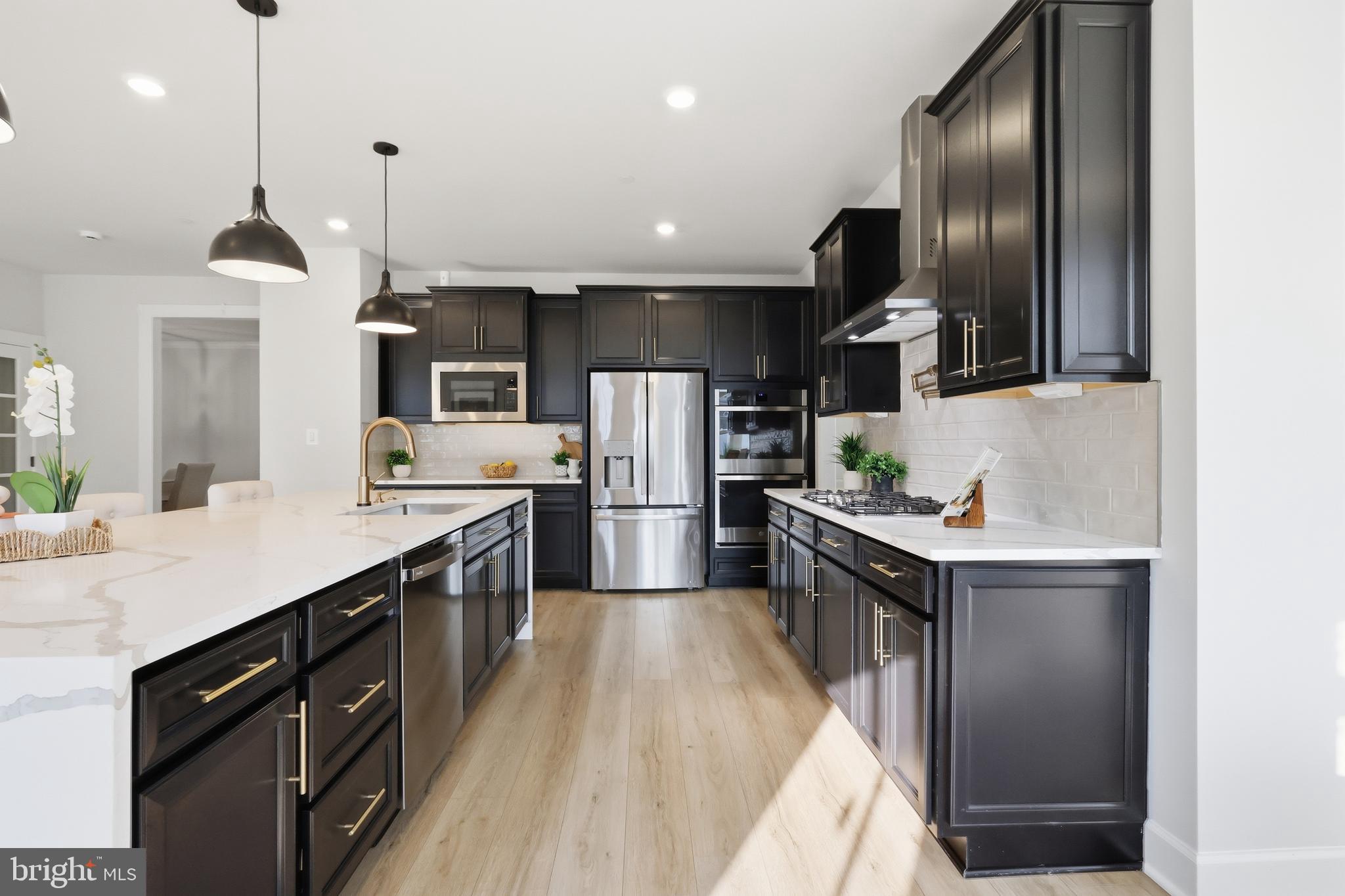 CEDAR CREEK - Residential