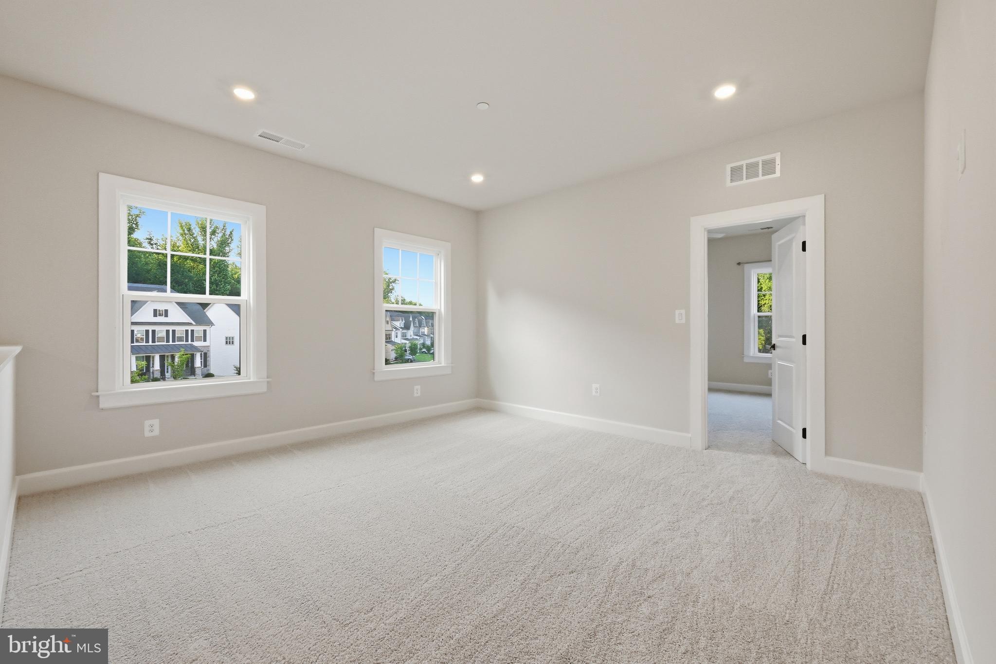 CEDAR CREEK - Residential