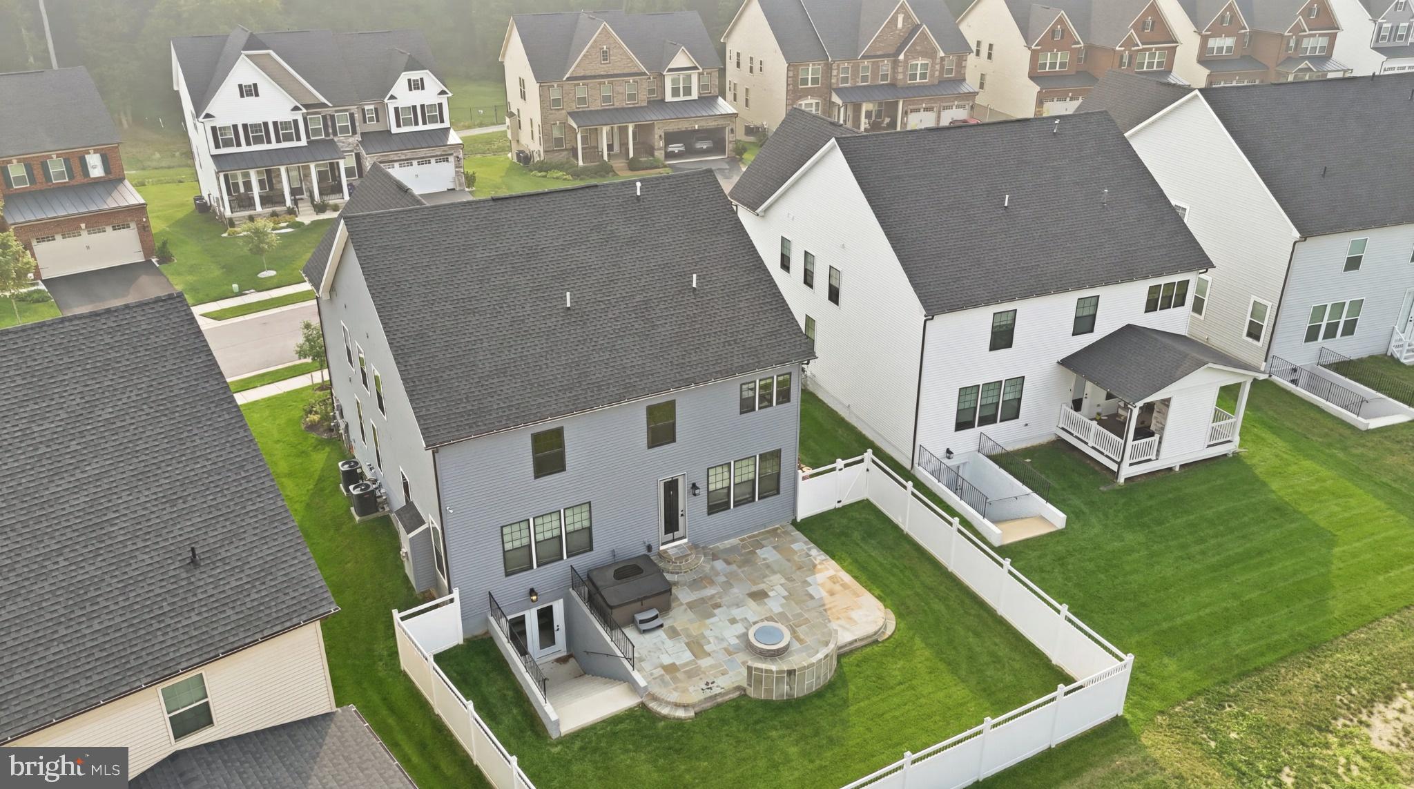 CEDAR CREEK - Residential