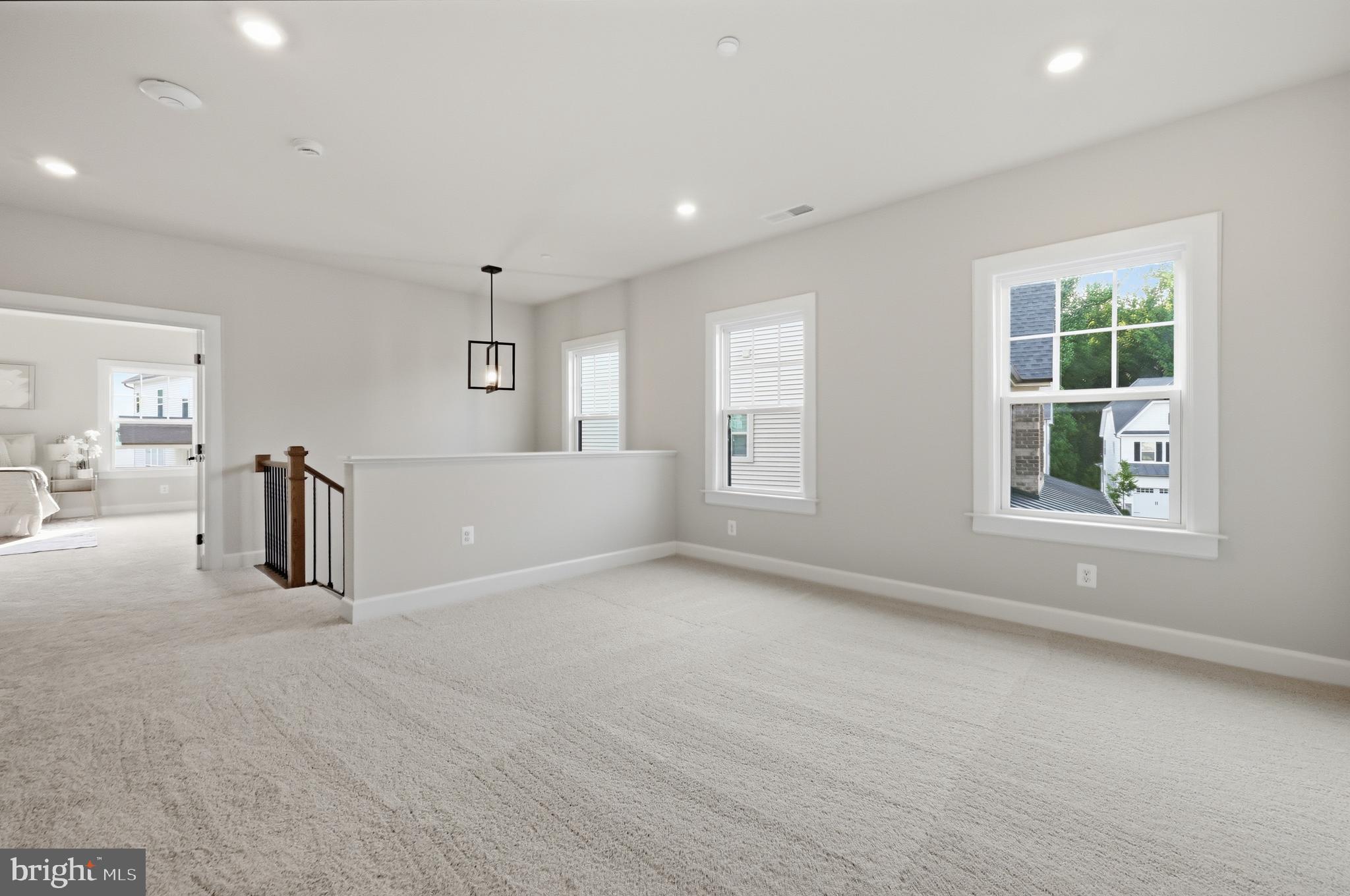 CEDAR CREEK - Residential