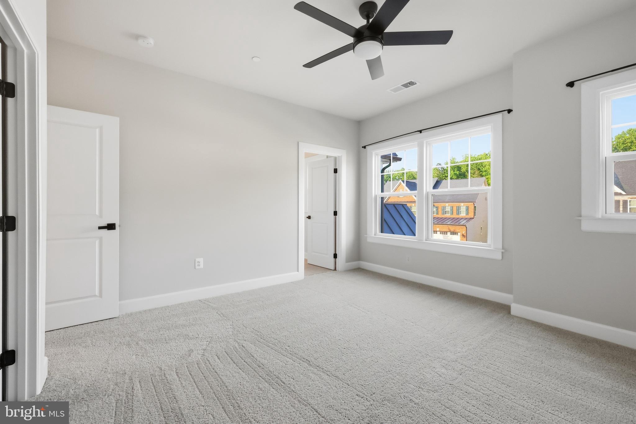 CEDAR CREEK - Residential