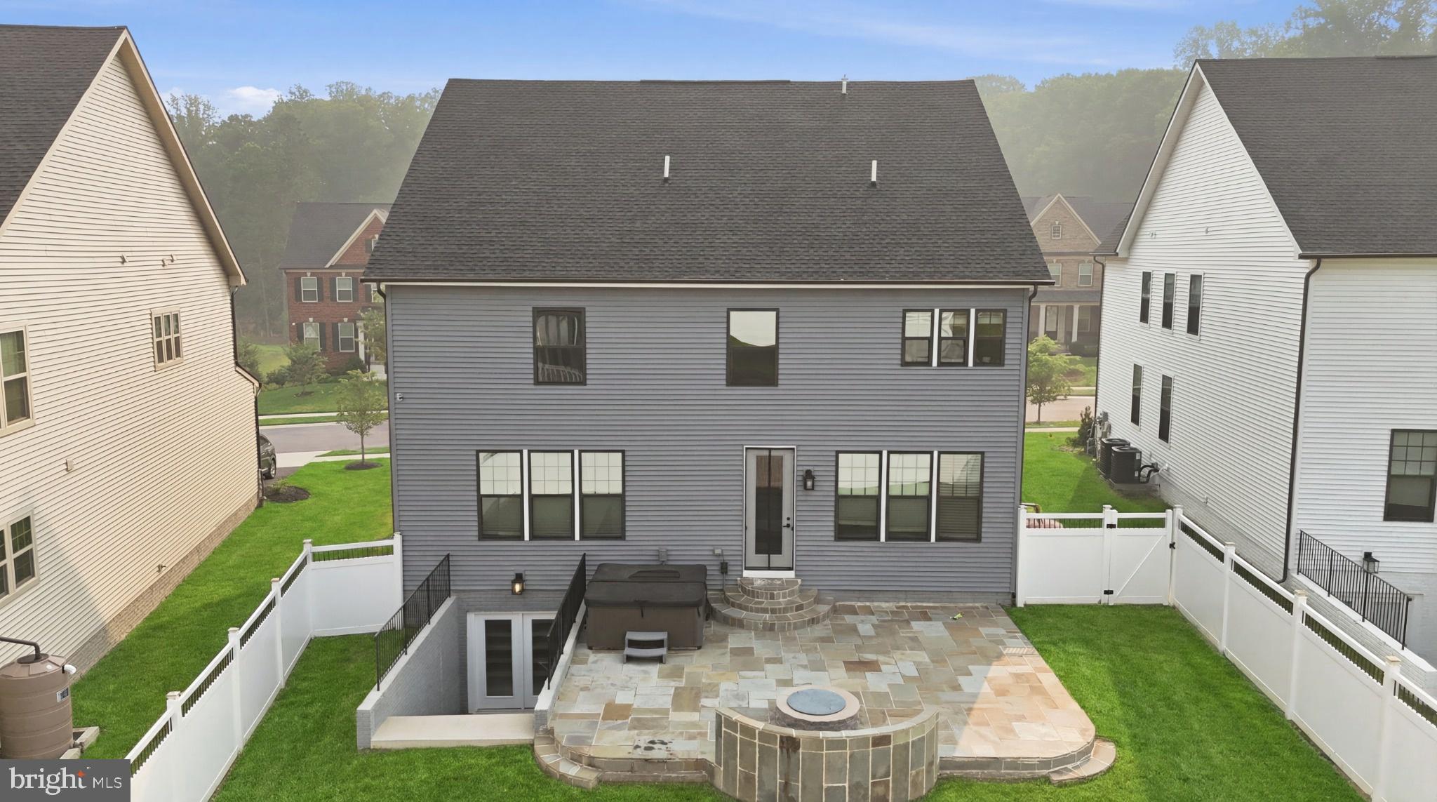 CEDAR CREEK - Residential