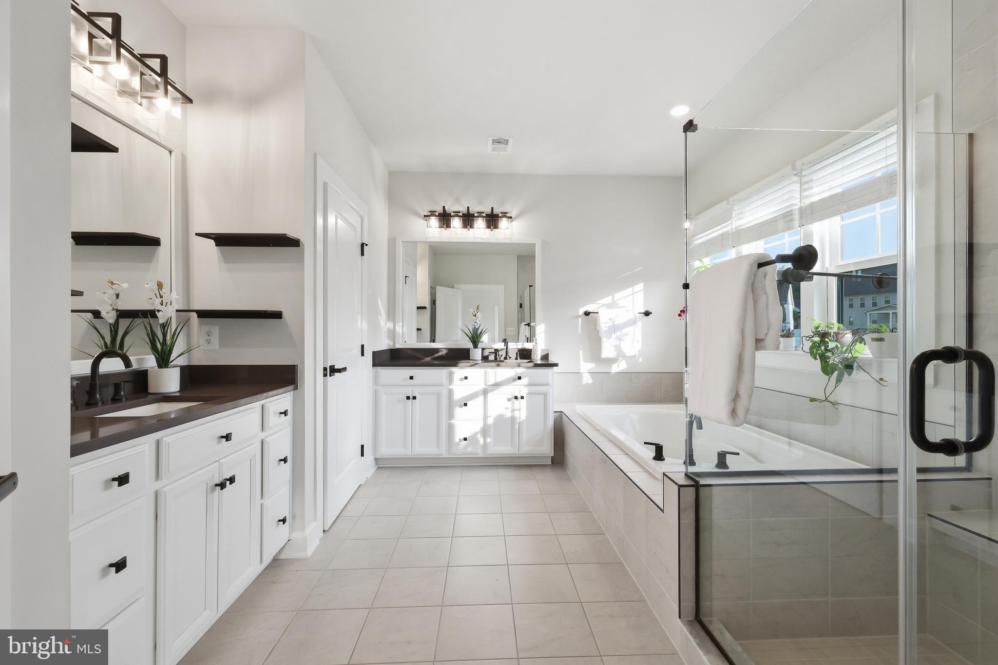 CEDAR CREEK - Residential
