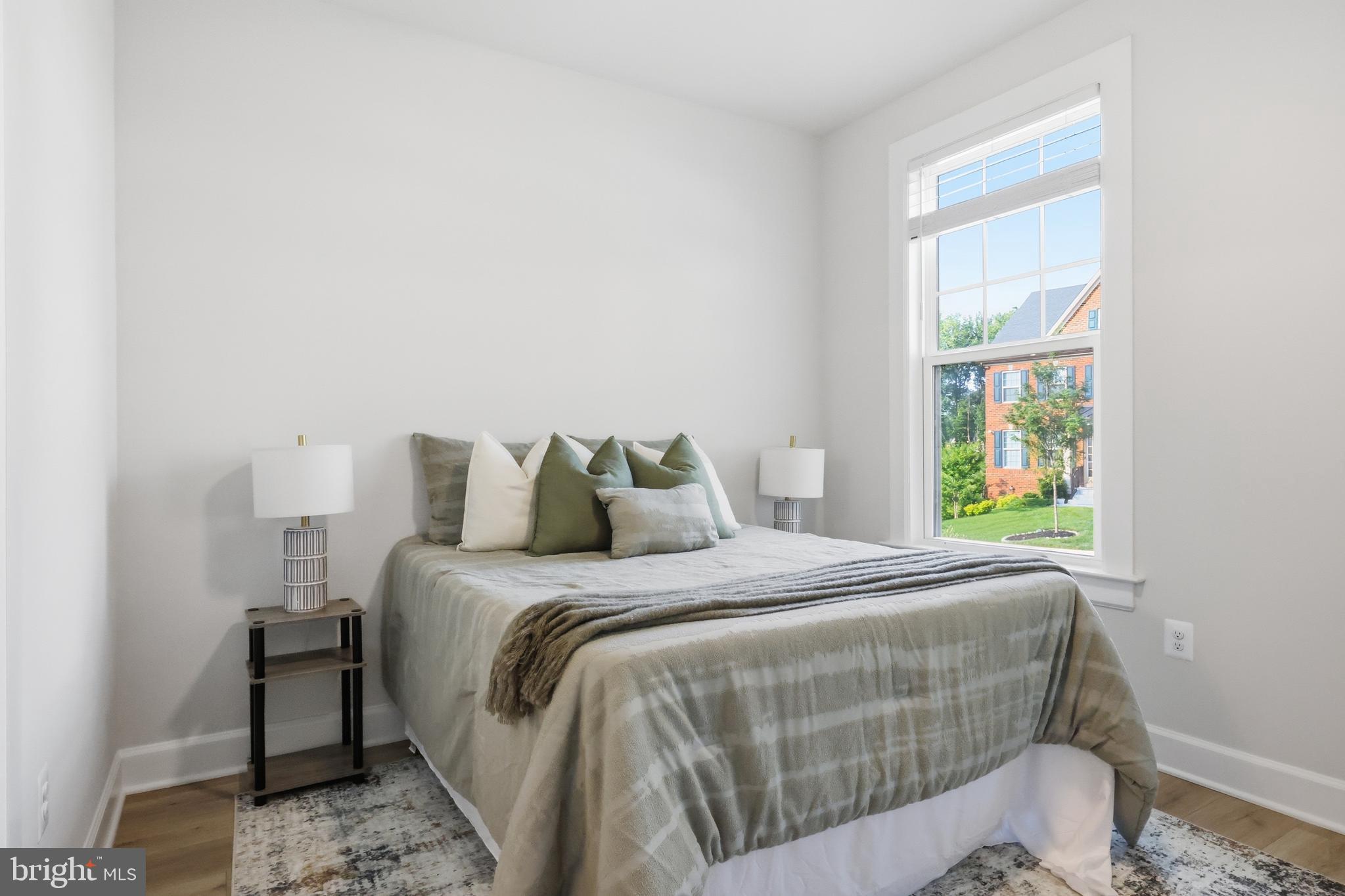 CEDAR CREEK - Residential