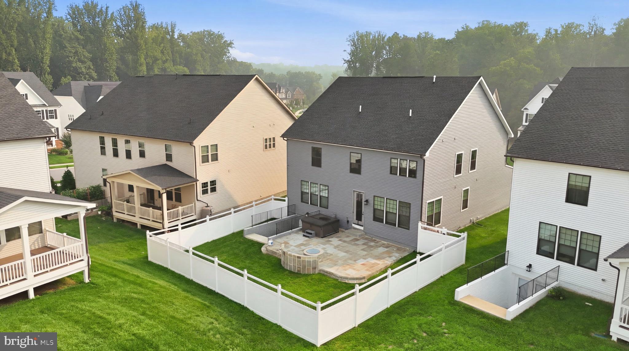 CEDAR CREEK - Residential