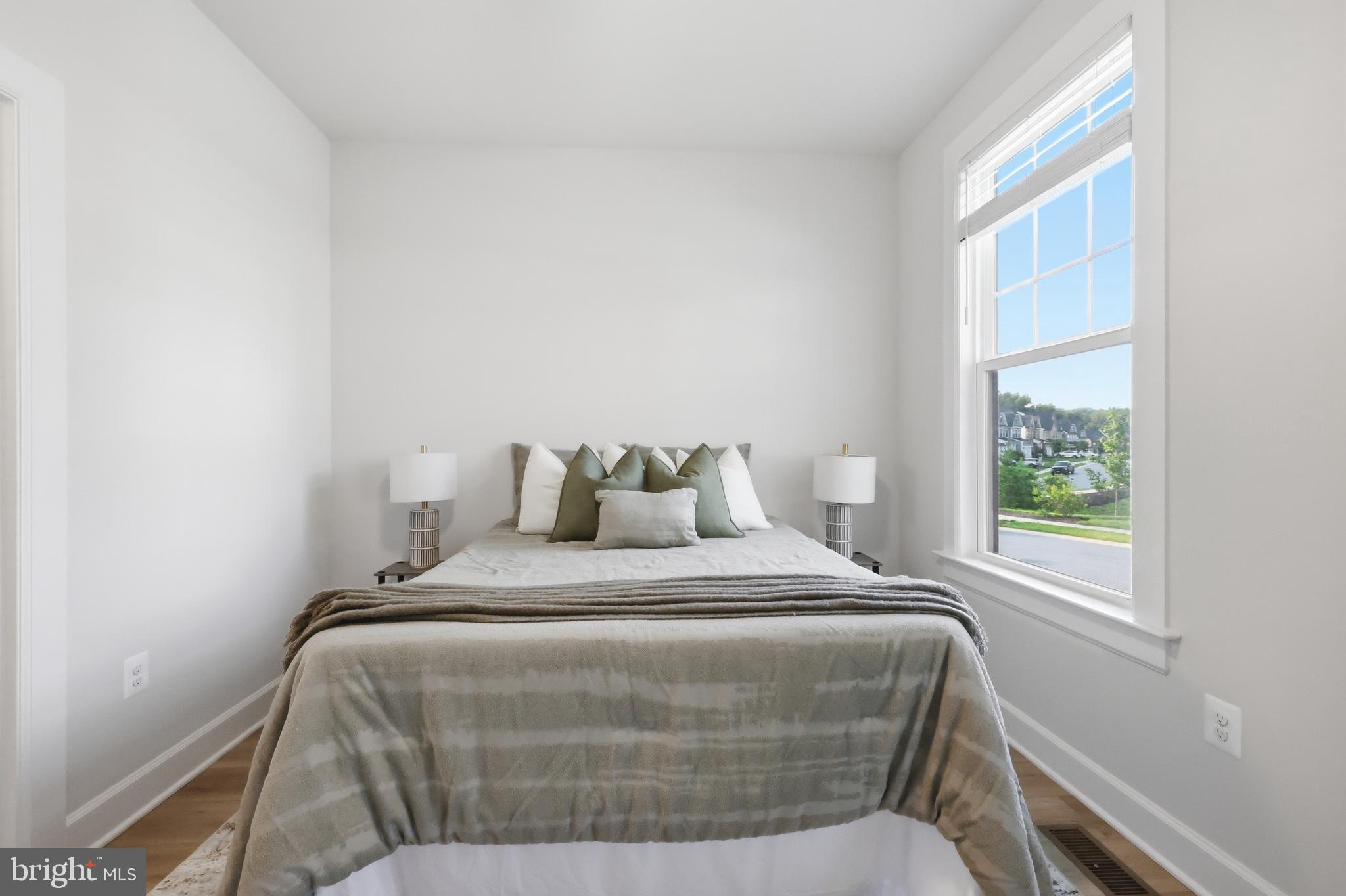 CEDAR CREEK - Residential