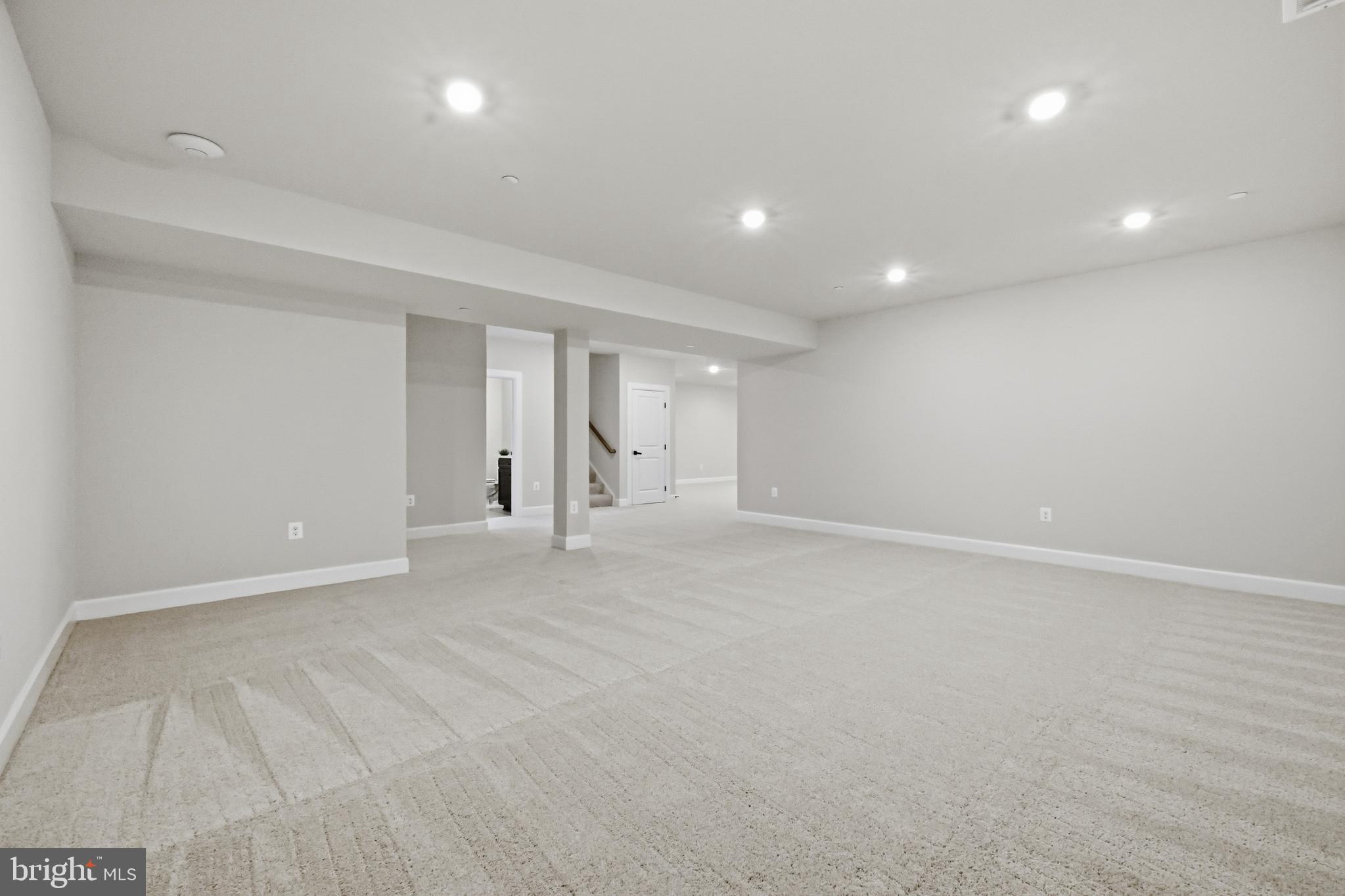 CEDAR CREEK - Residential