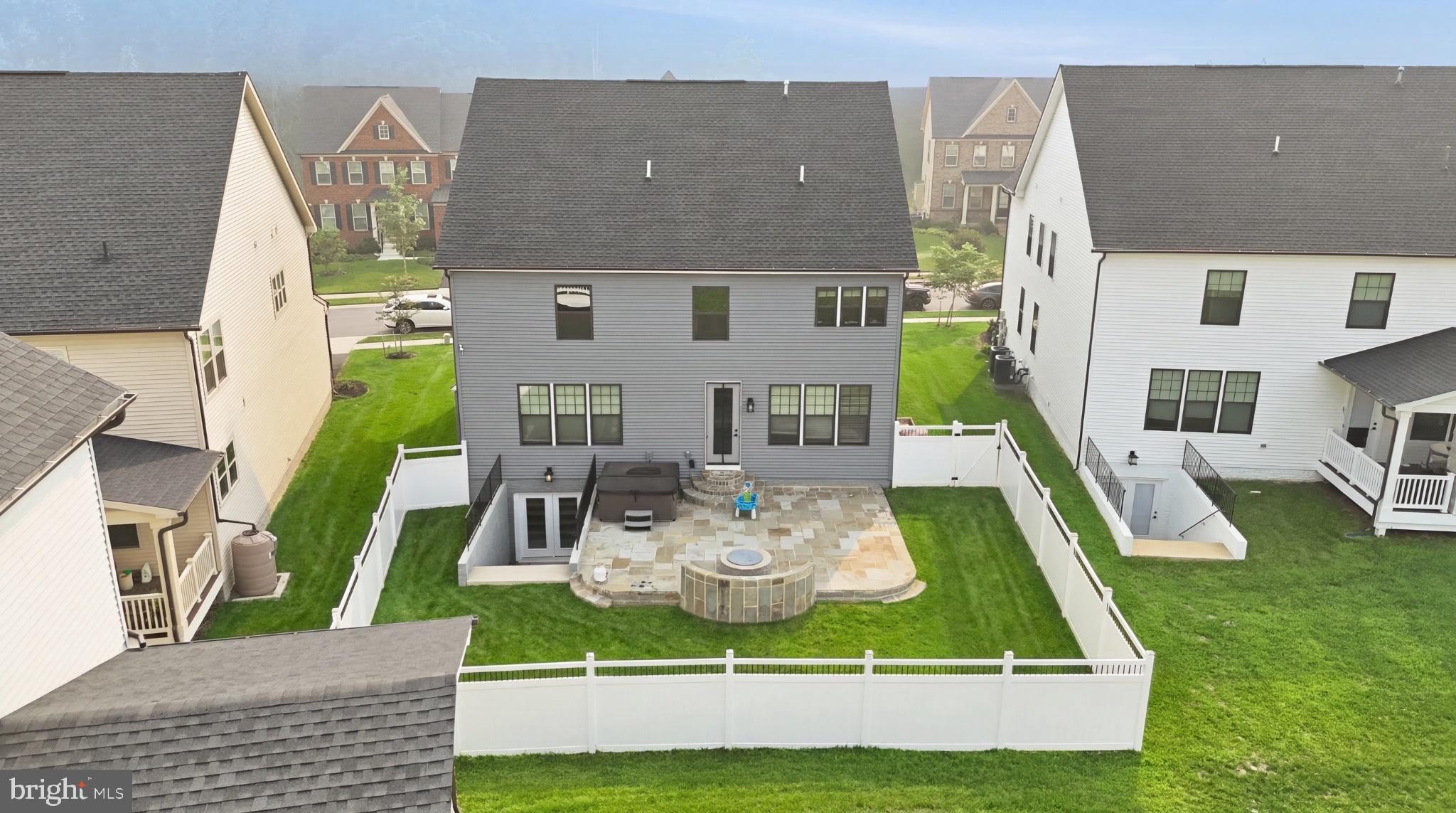 CEDAR CREEK - Residential
