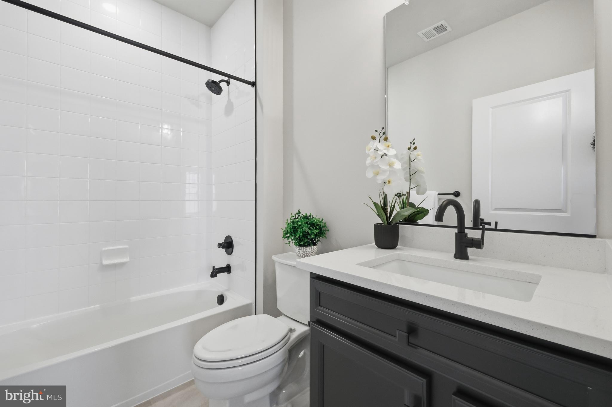 CEDAR CREEK - Residential