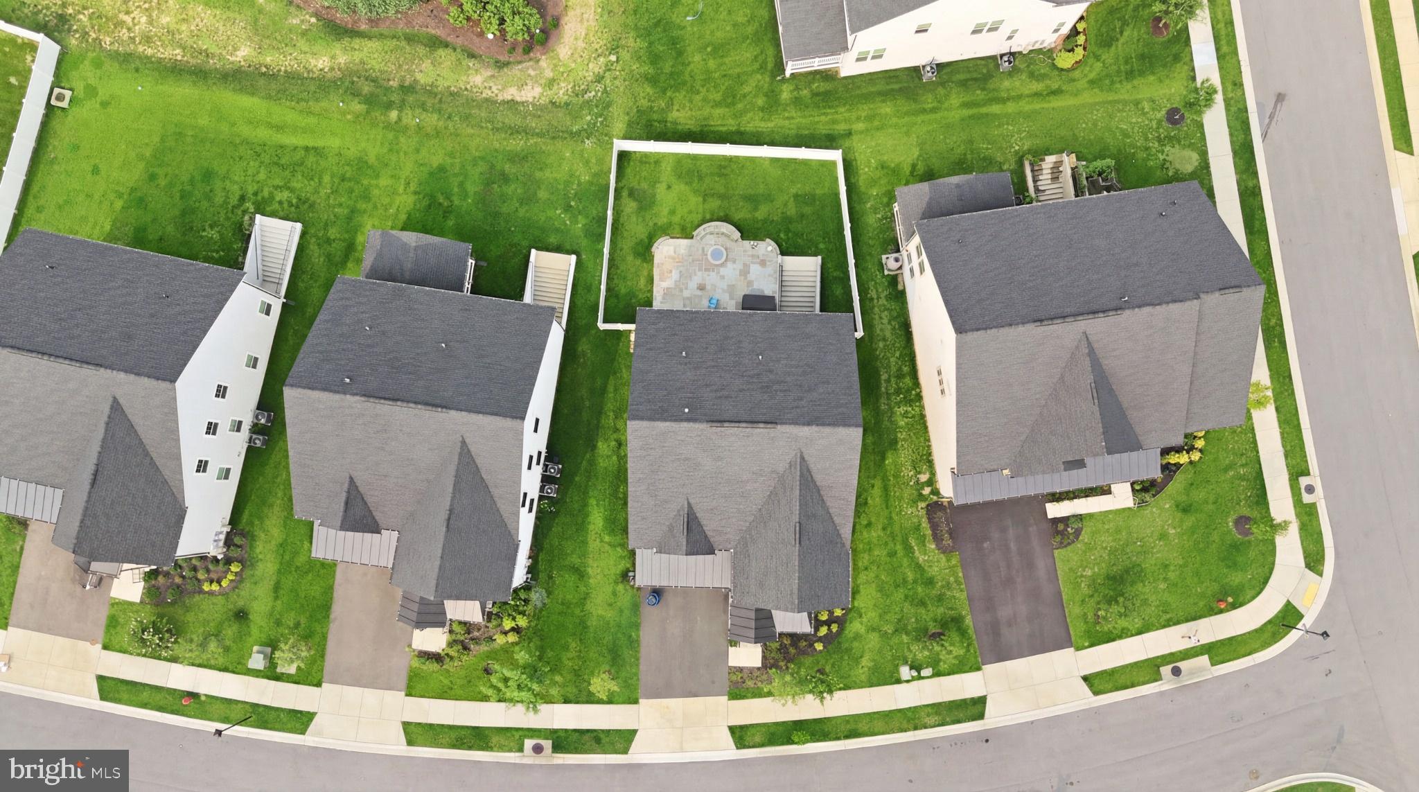 CEDAR CREEK - Residential