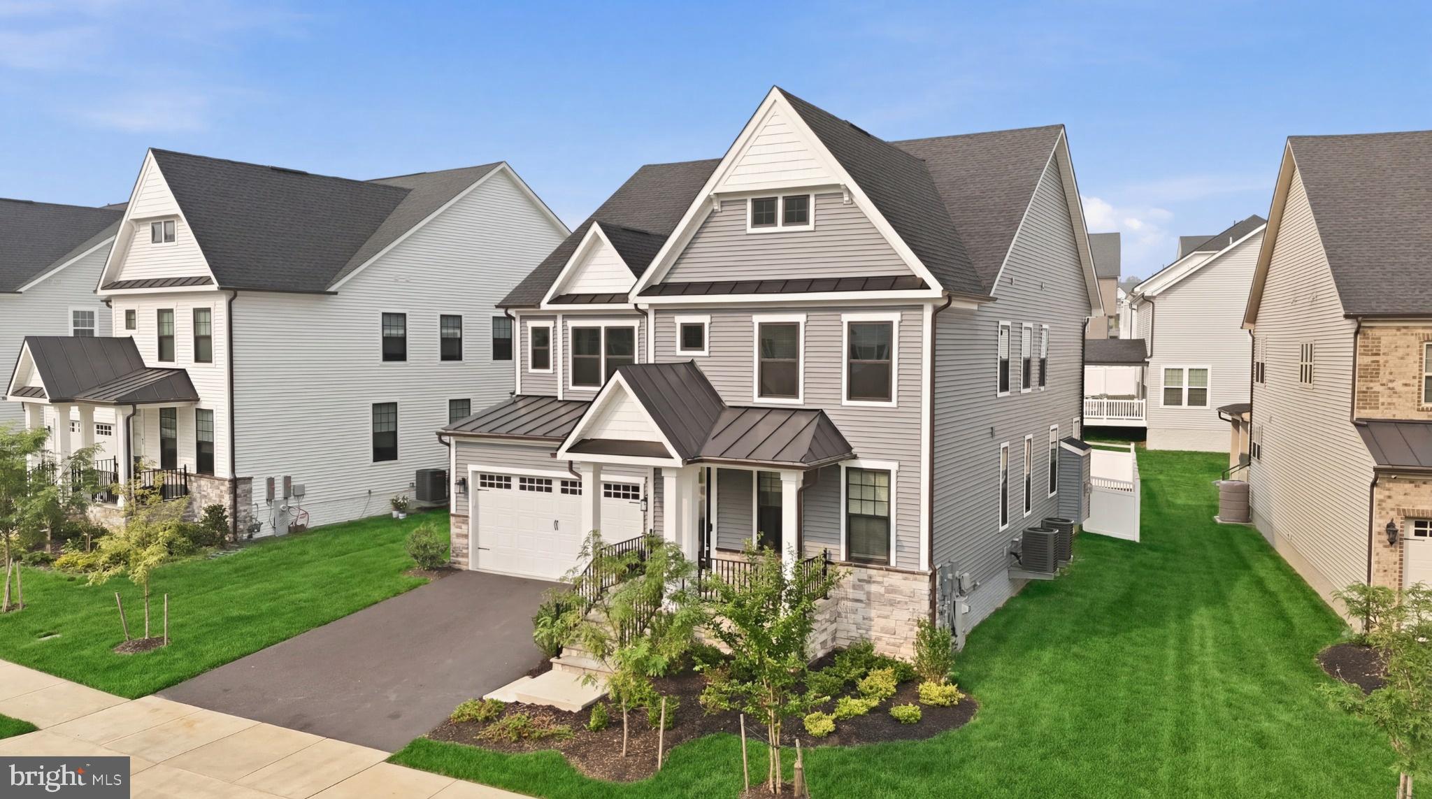 CEDAR CREEK - Residential