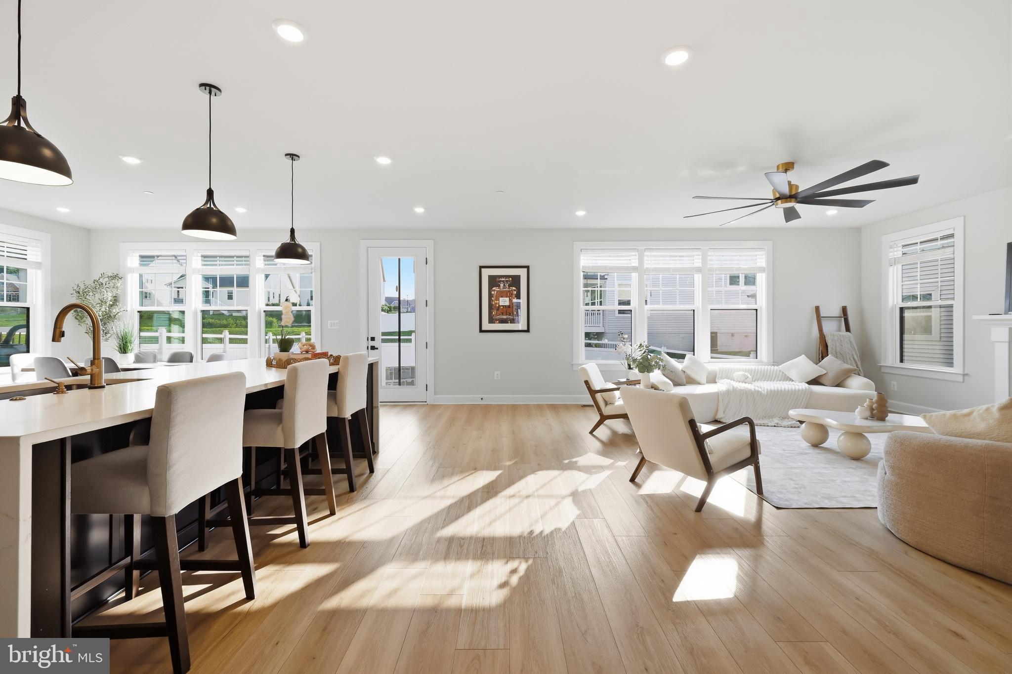 CEDAR CREEK - Residential