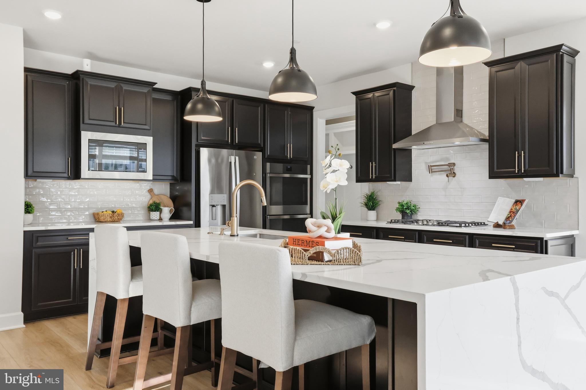CEDAR CREEK - Residential