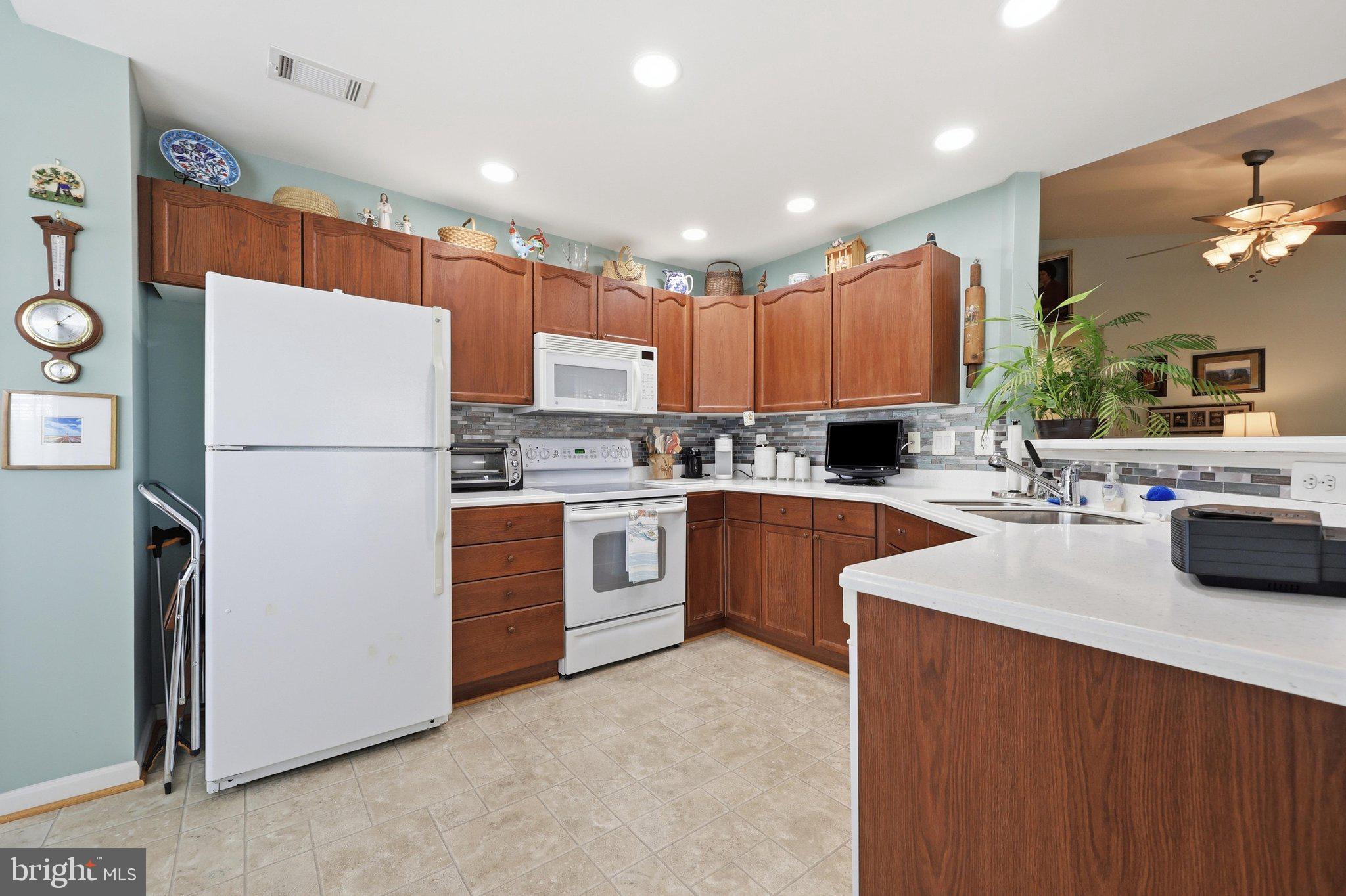 RIDGEVIEW II - Residential