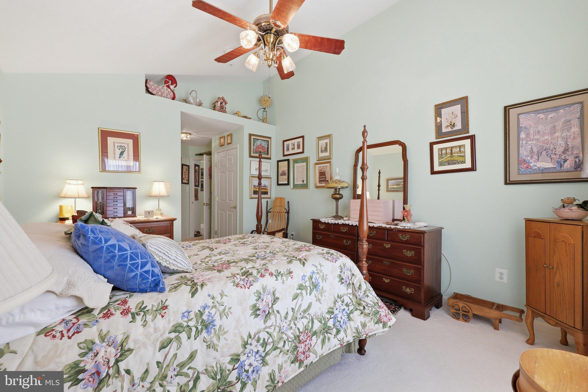 RIDGEVIEW II - Residential