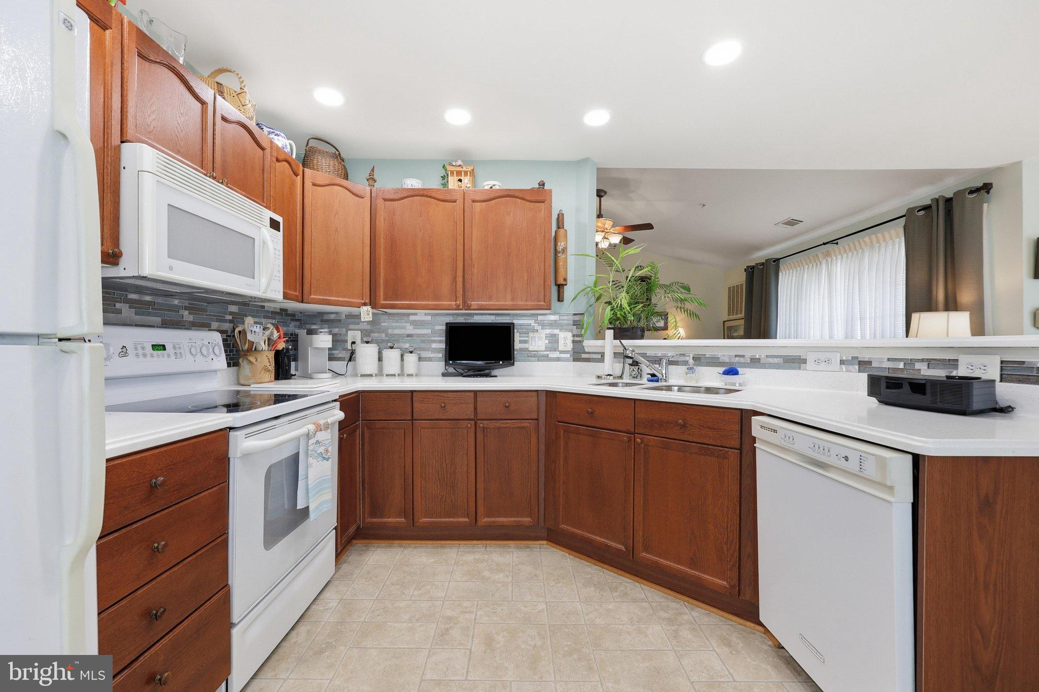 RIDGEVIEW II - Residential