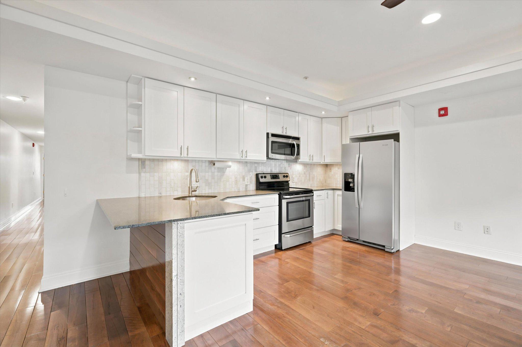 WEST POPLAR - Residential