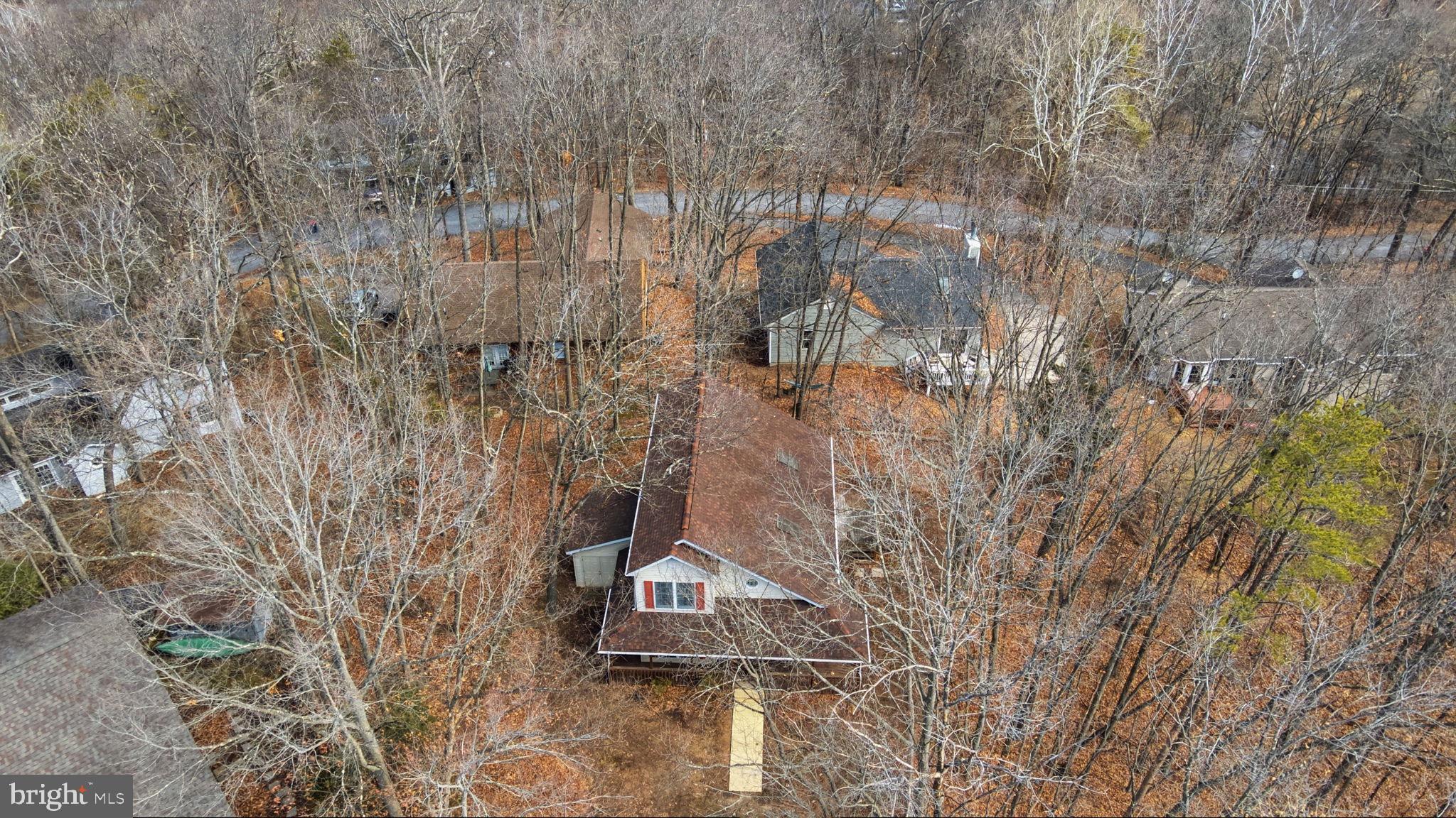 LAKE HOLIDAY ESTATES - Residential