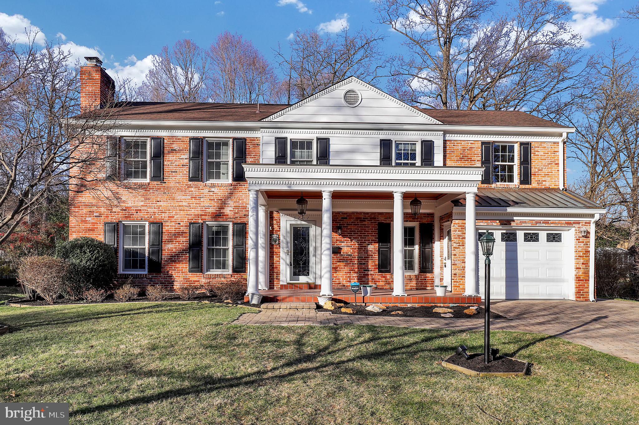 WILDWOOD MANOR - Residential