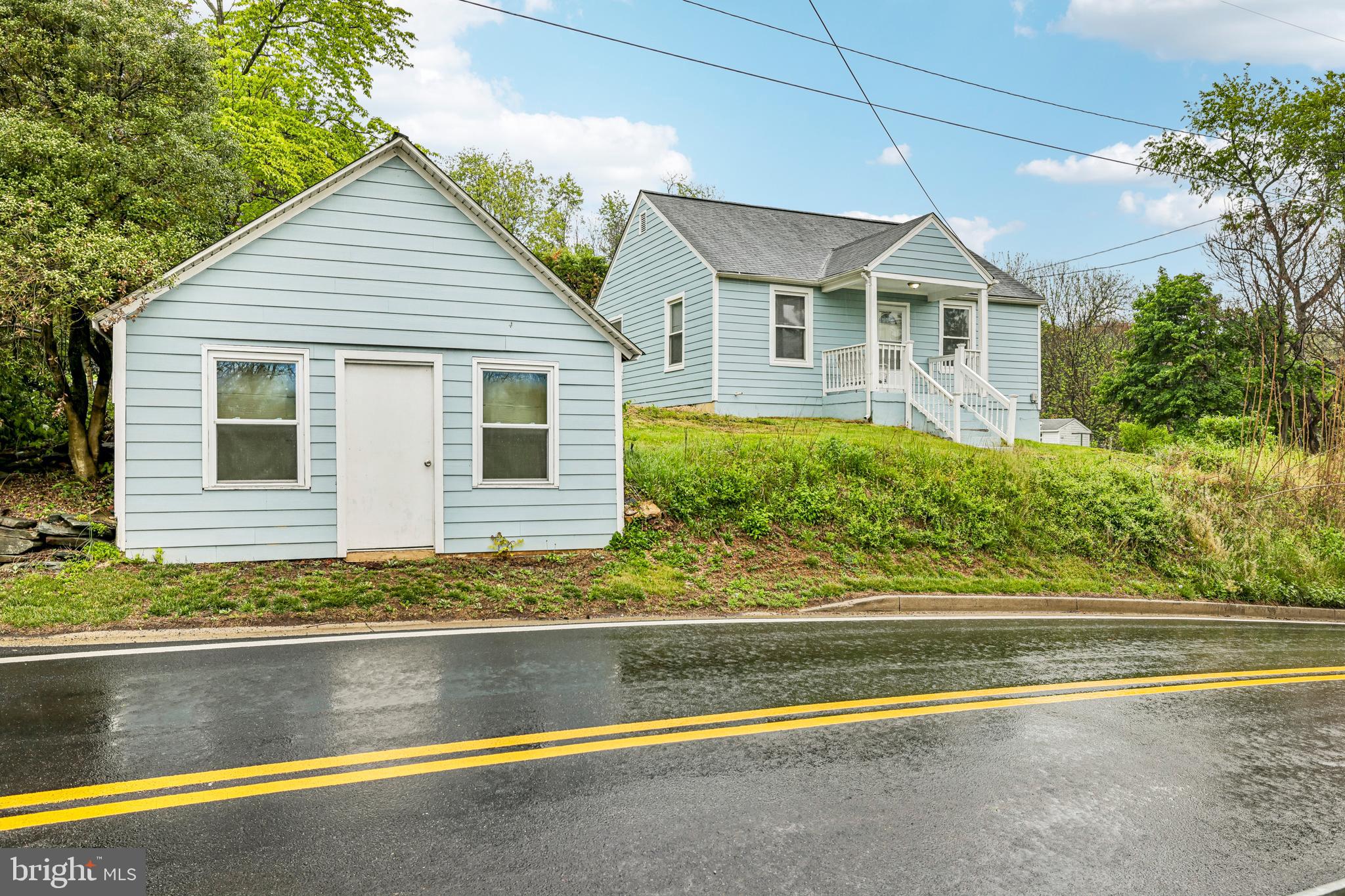 CLARKSBURG OUTSIDE - Residential
