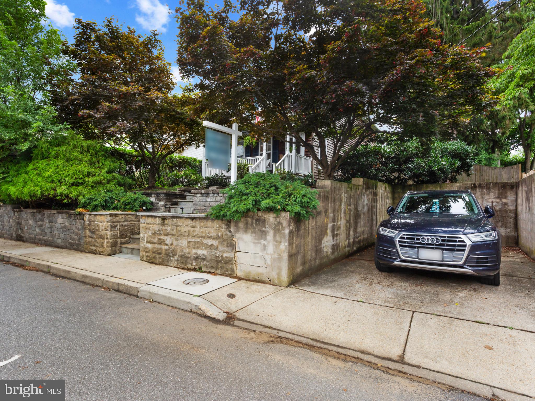 HOMEWOOD - Residential