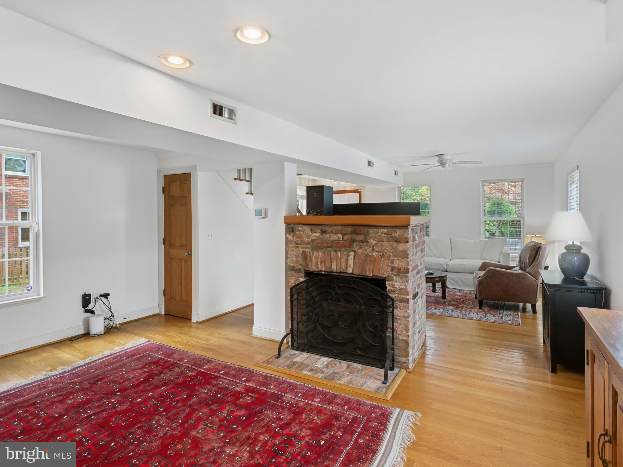 HOMEWOOD - Residential