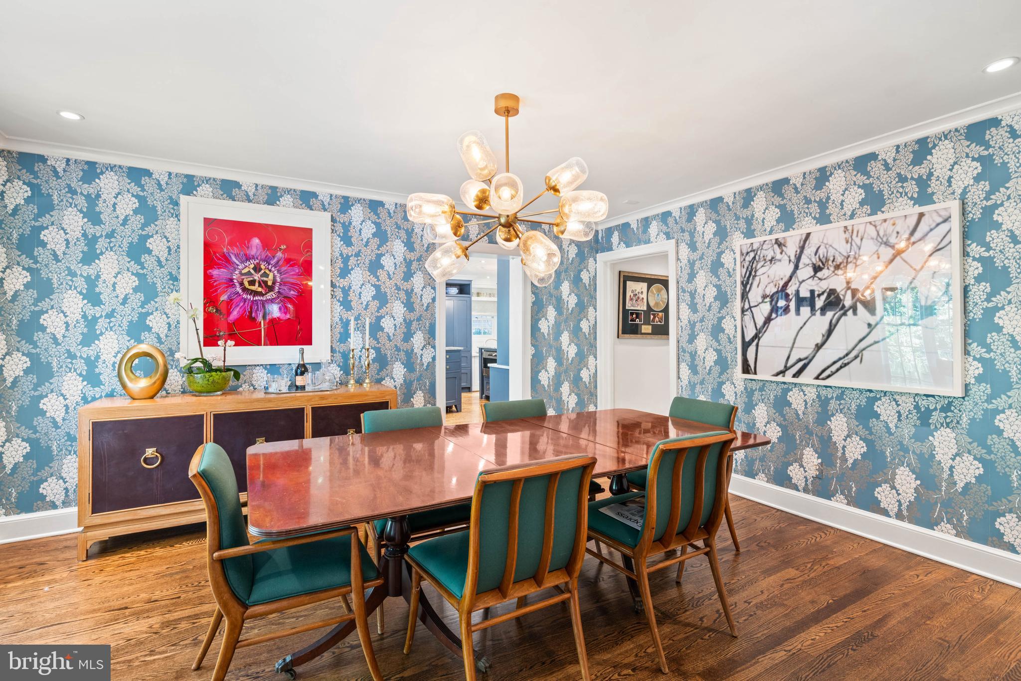 SPRING VALLEY - Residential