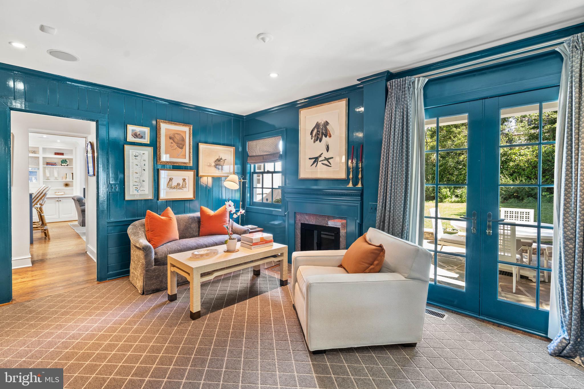 SPRING VALLEY - Residential