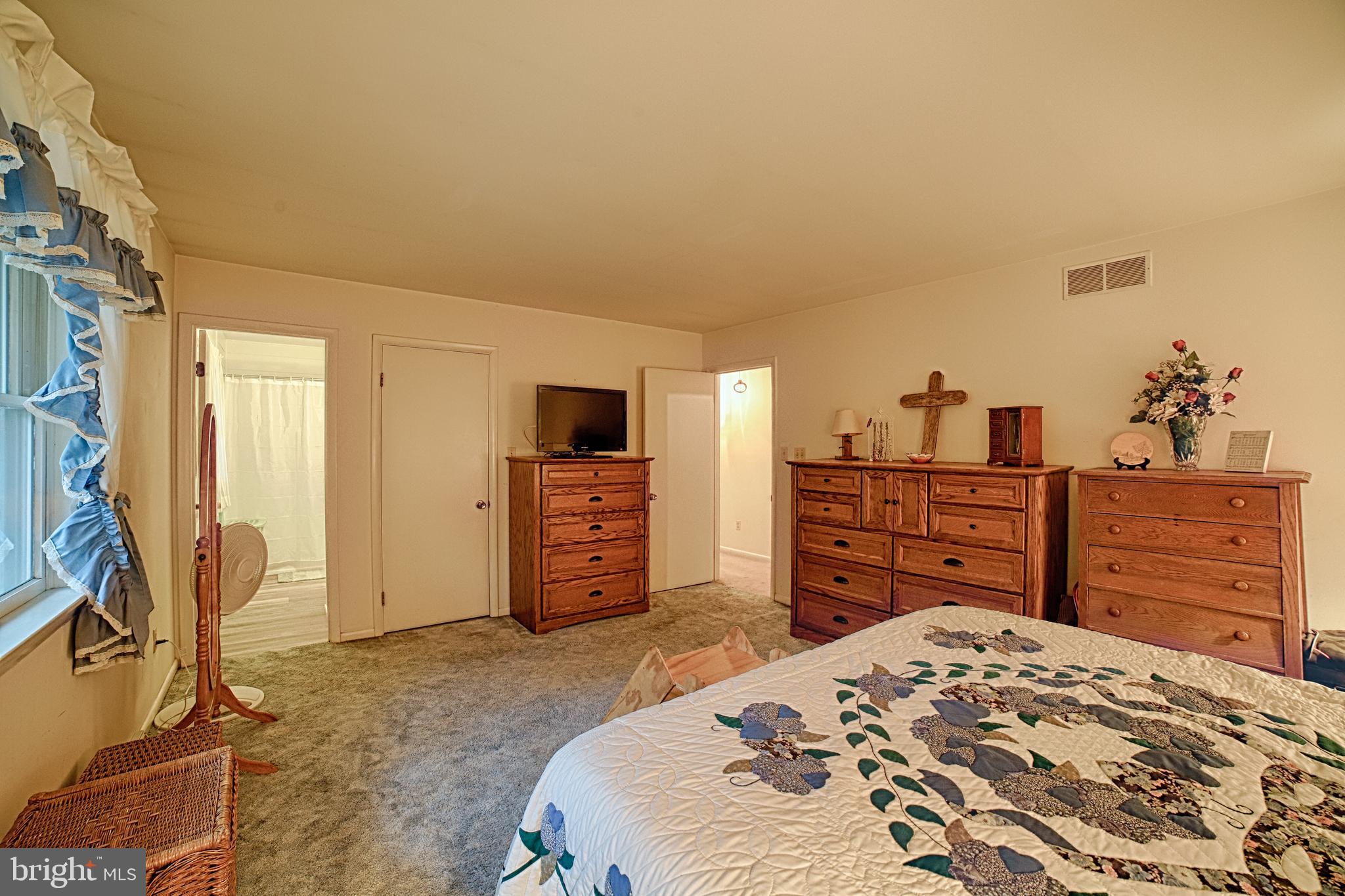 FOX GRAPE FARMS - Residential