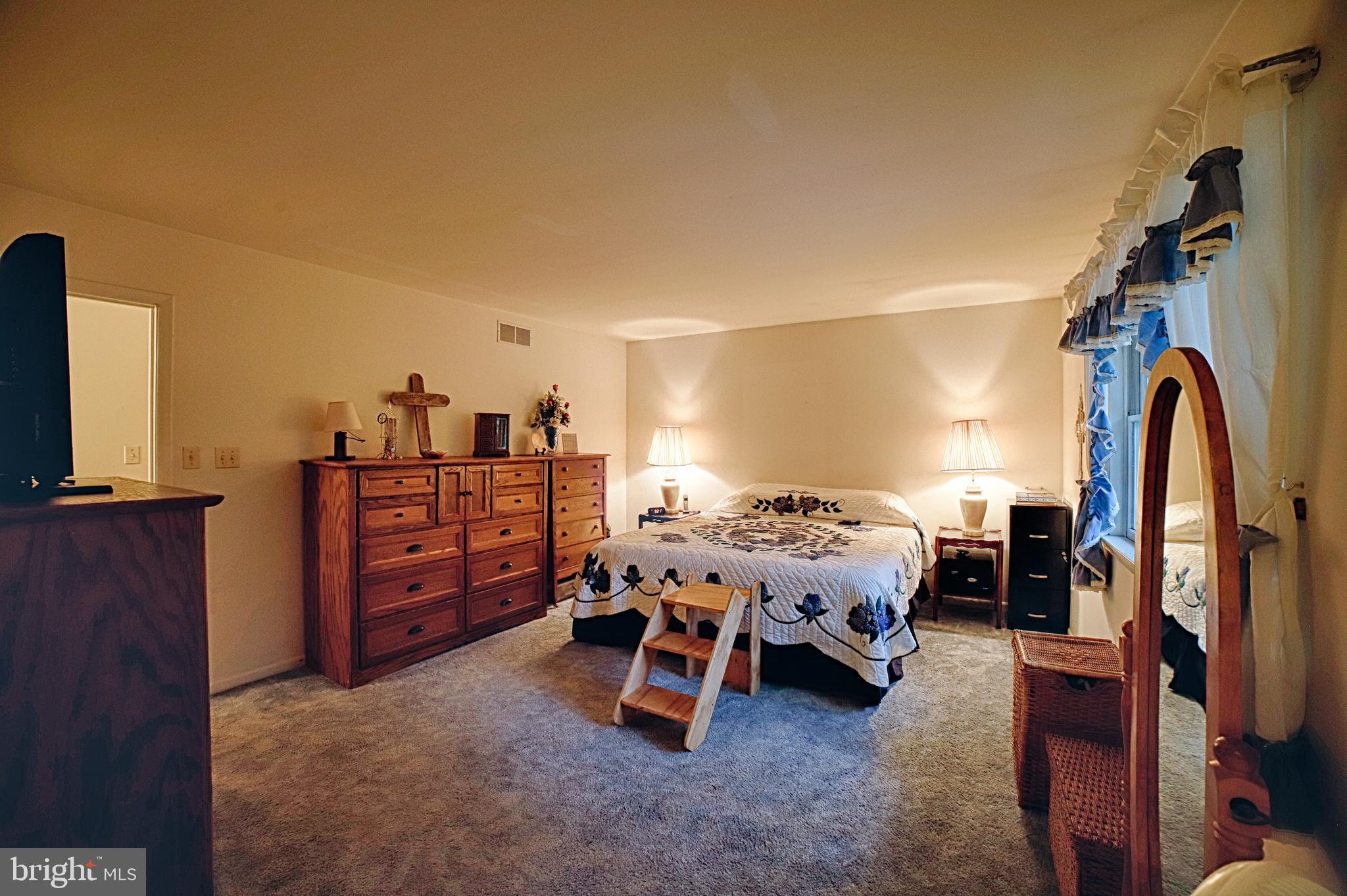 FOX GRAPE FARMS - Residential